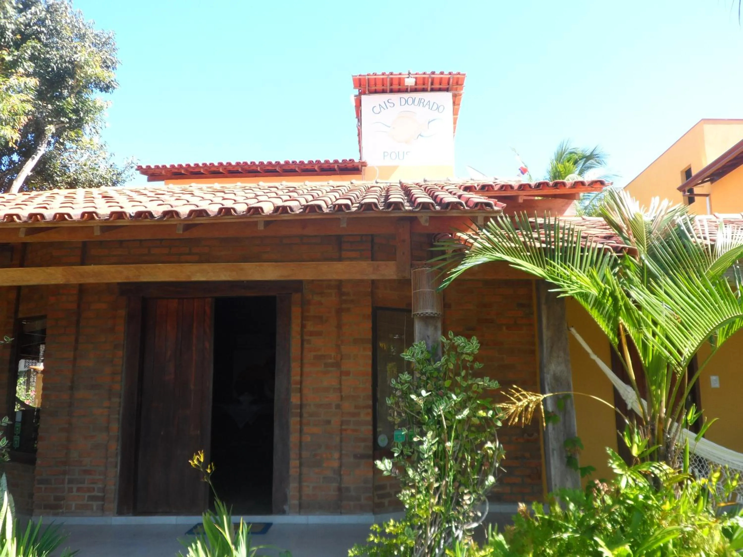 Property building in Cais Dourado Pousada