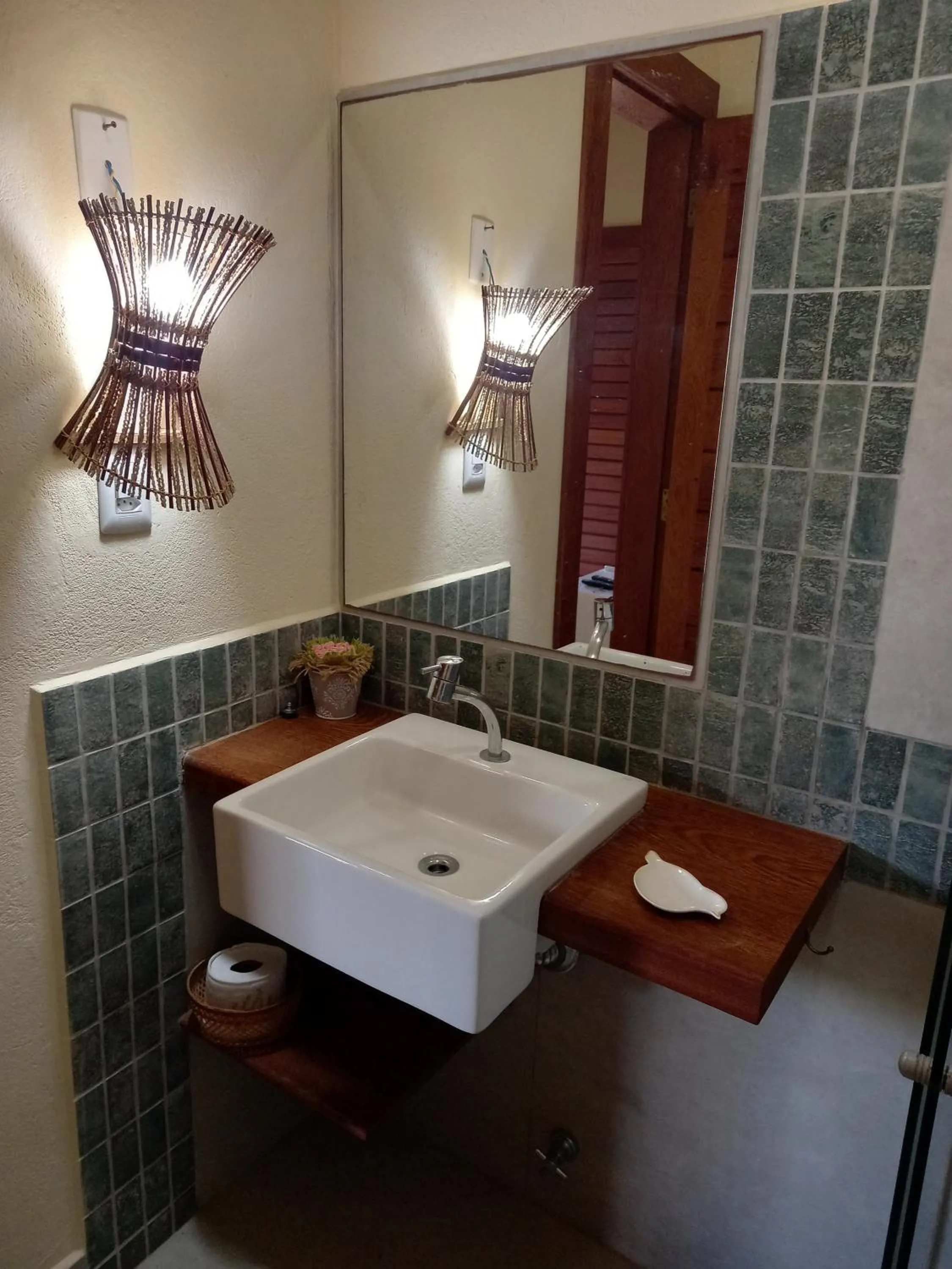 Bathroom in Cais Dourado Pousada