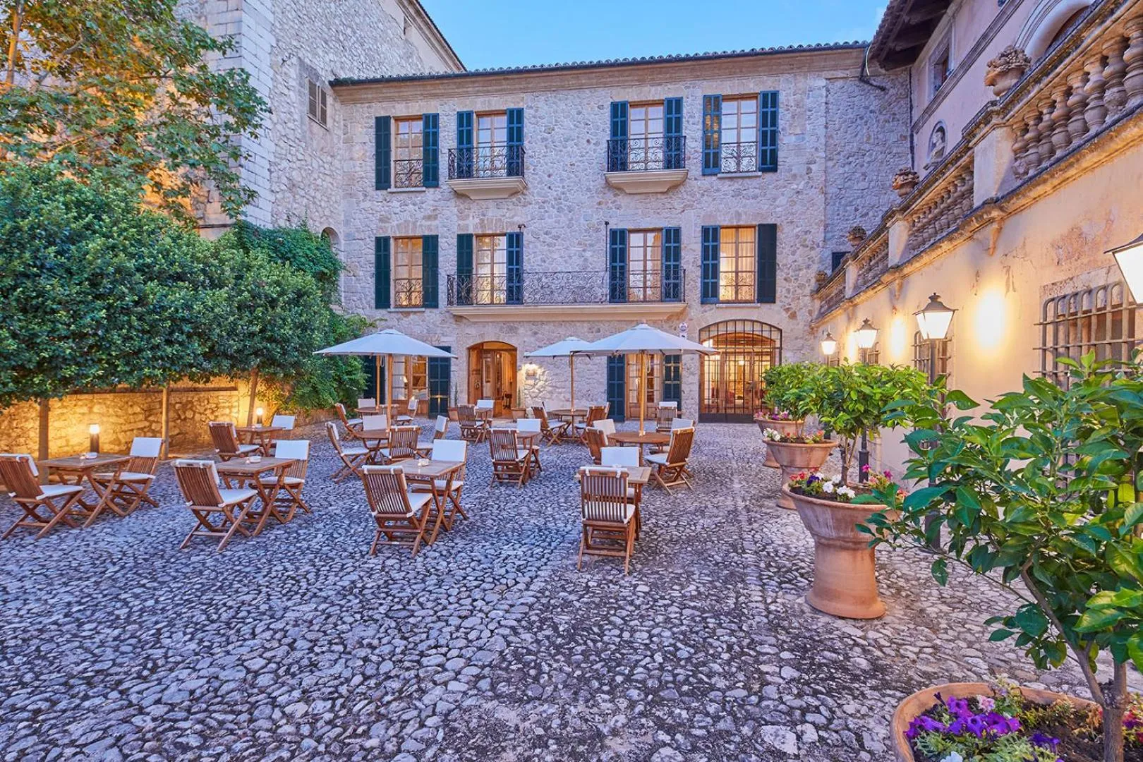 Property building in Cas Comte Suites & Spa - Adults Only