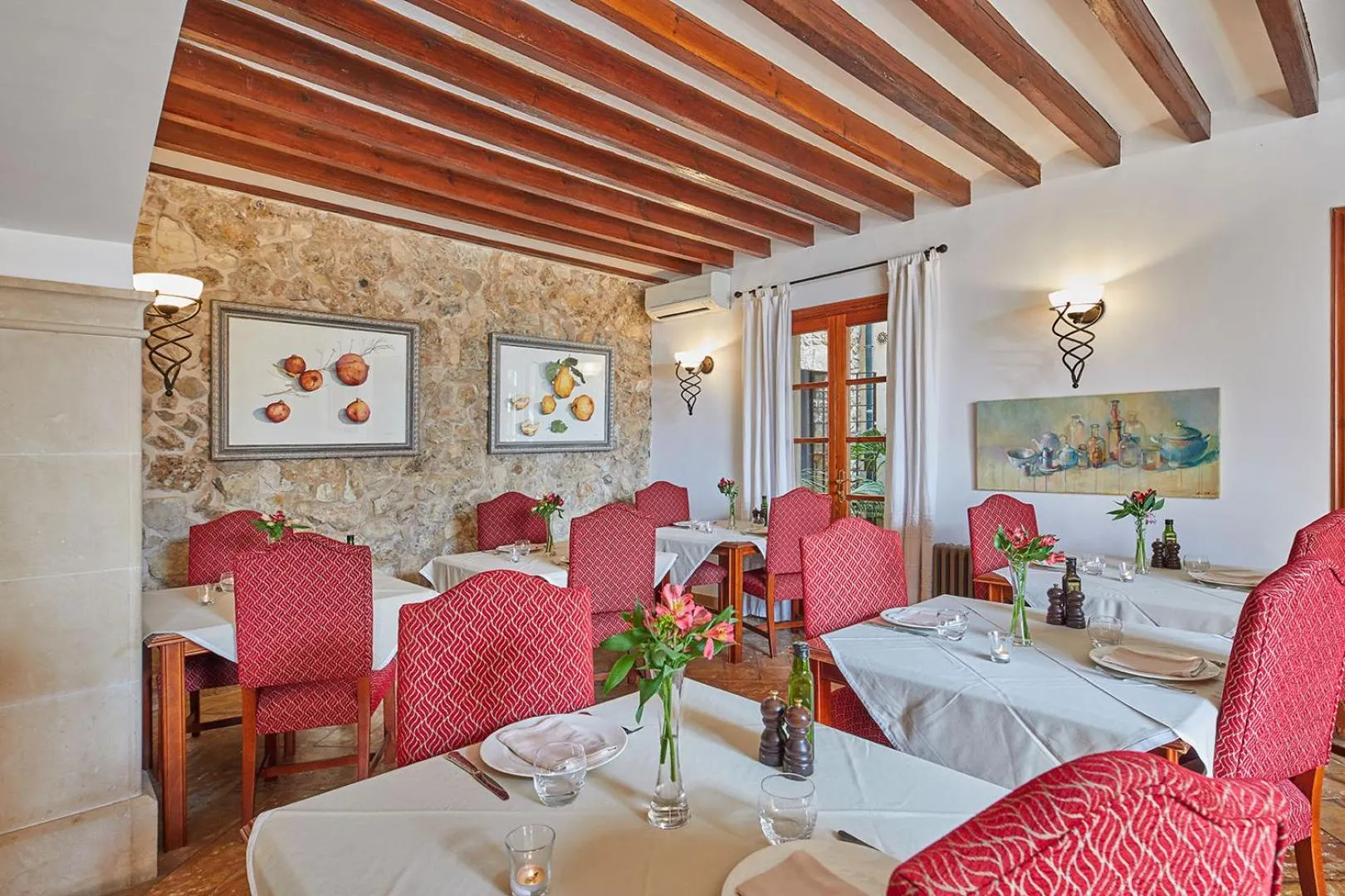 Dining area in Cas Comte Suites & Spa - Adults Only