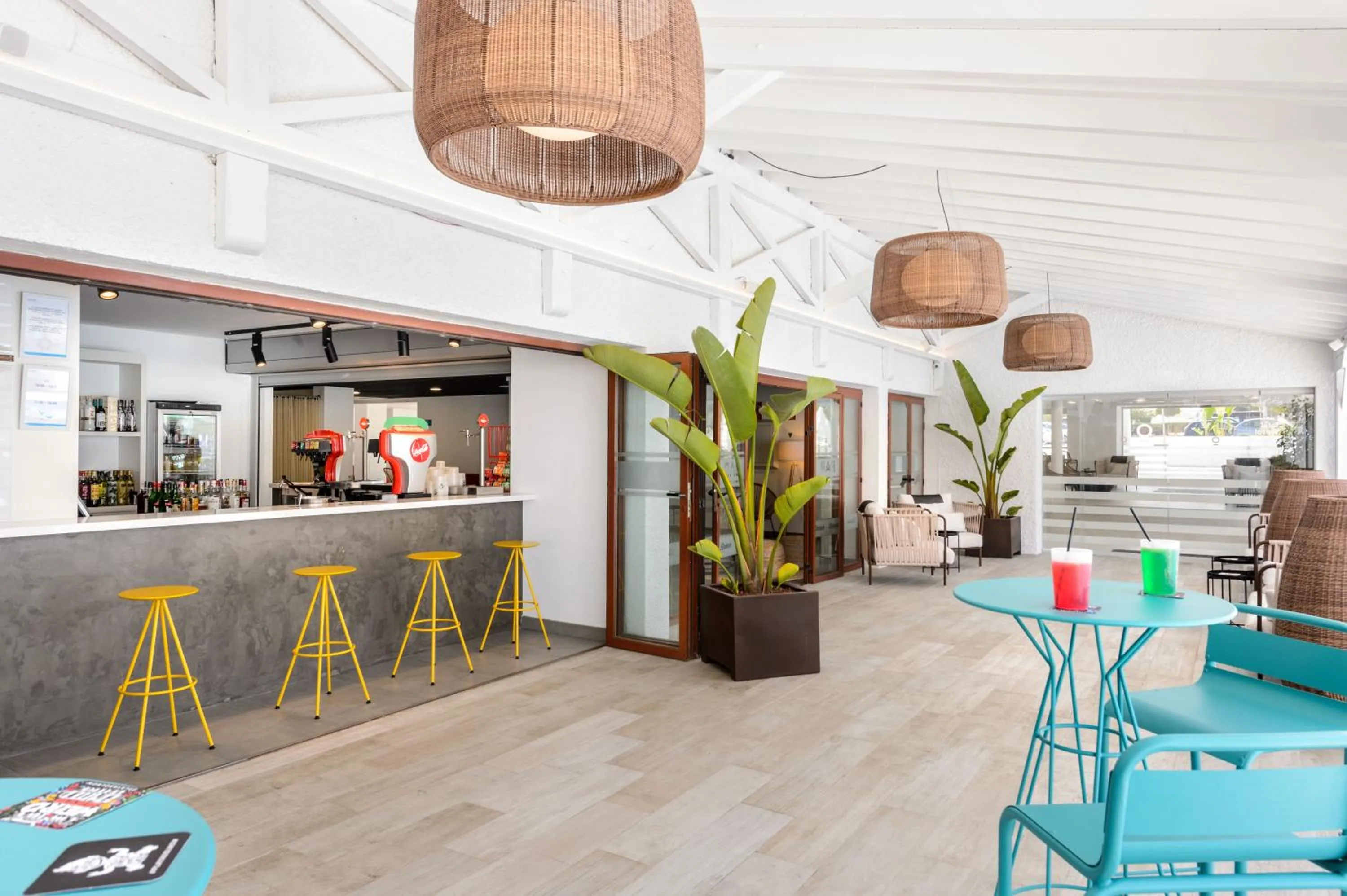 Balcony/Terrace in Hotel Vibra Cala Tarida-3SUP