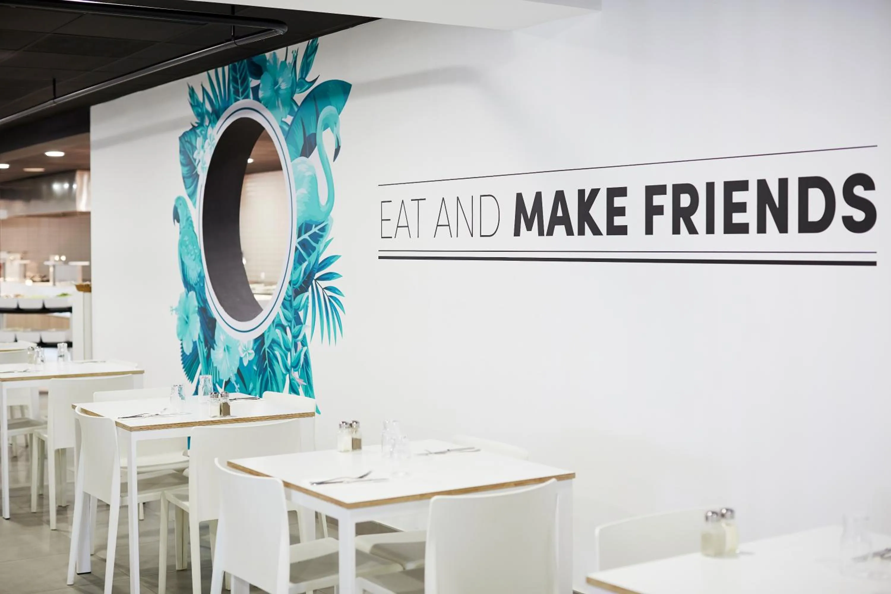 Restaurant/places to eat in Hotel Vibra Cala Tarida-3SUP