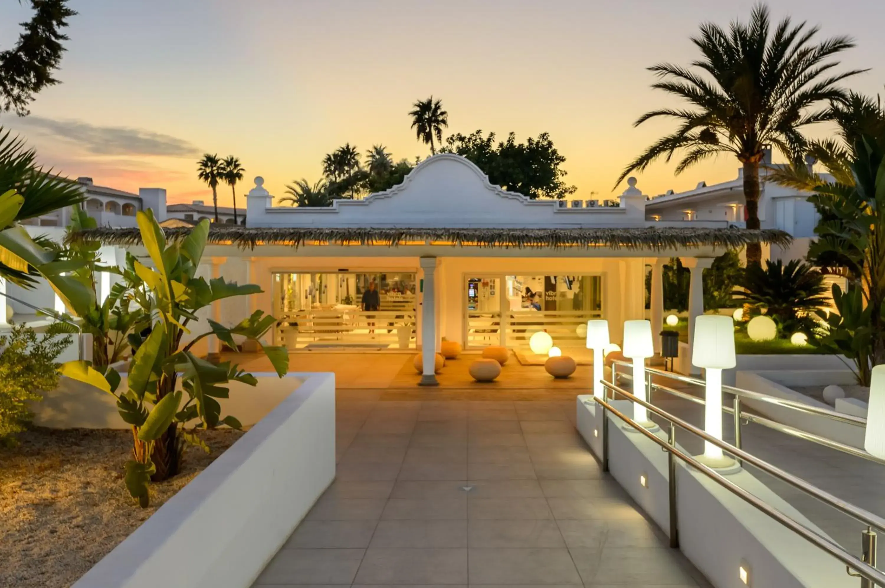 Lobby or reception in Hotel Vibra Cala Tarida-3SUP Lobby or reception in Hotel Vibra Cala Tarida-3SUP