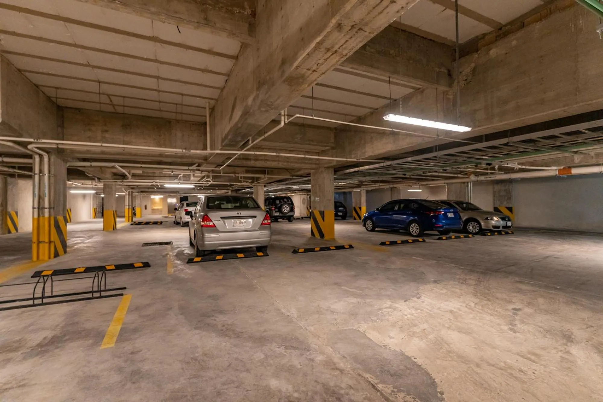 Parking in Syrena Adventure