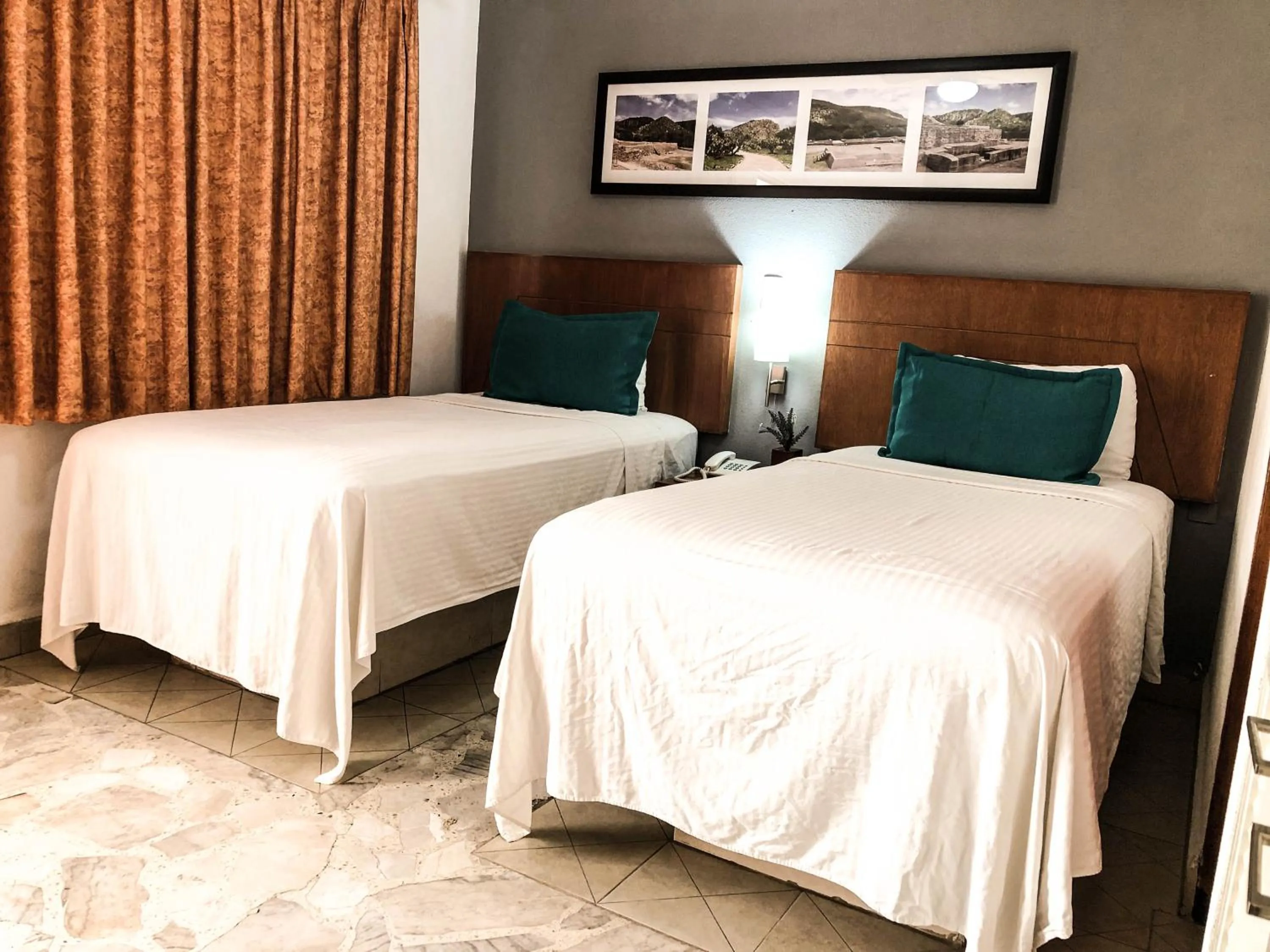 Photo of the whole room, Bed in Hotel River Poliforum