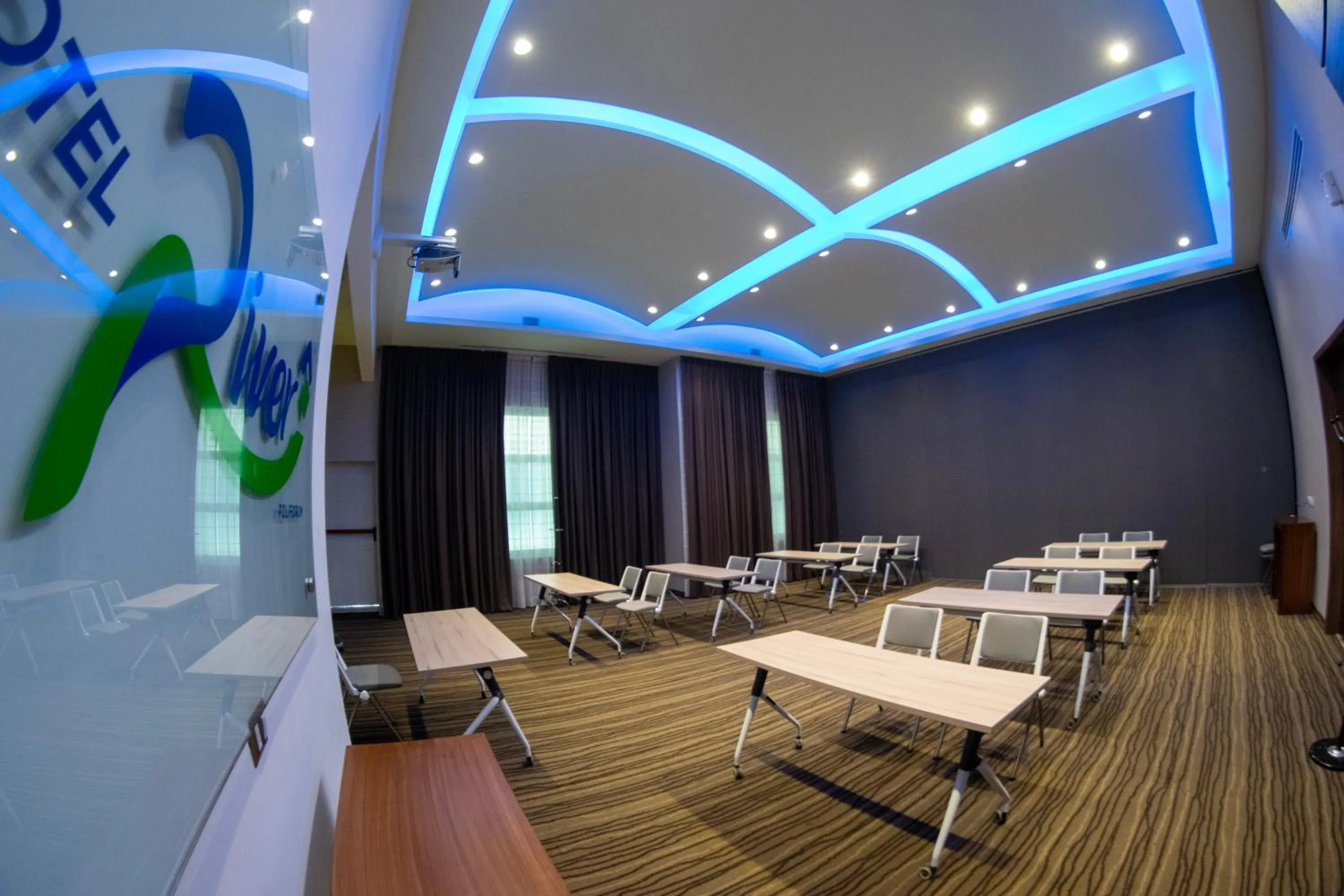 Property building in Hotel River Poliforum