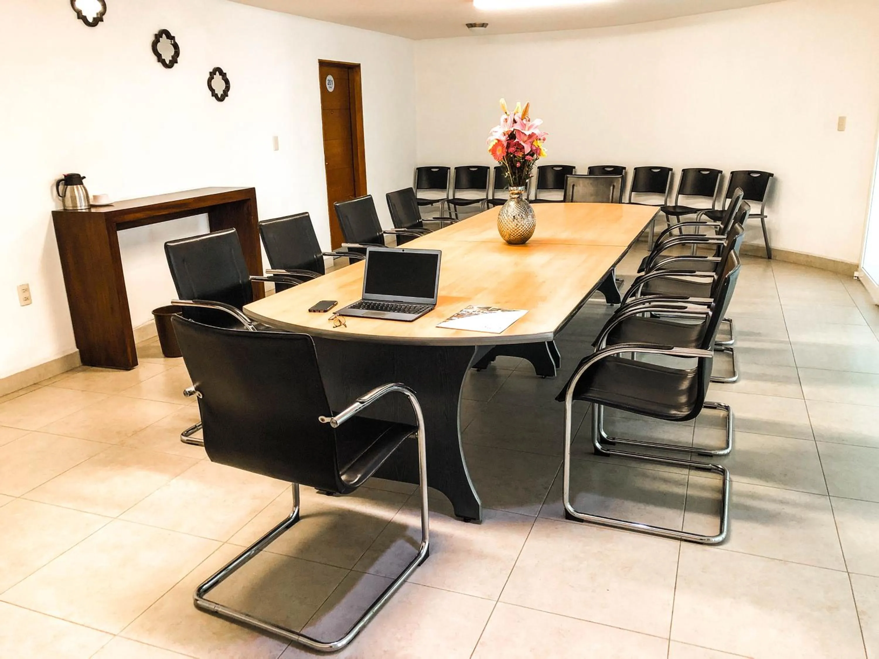 Meeting/conference room in Hotel River Poliforum