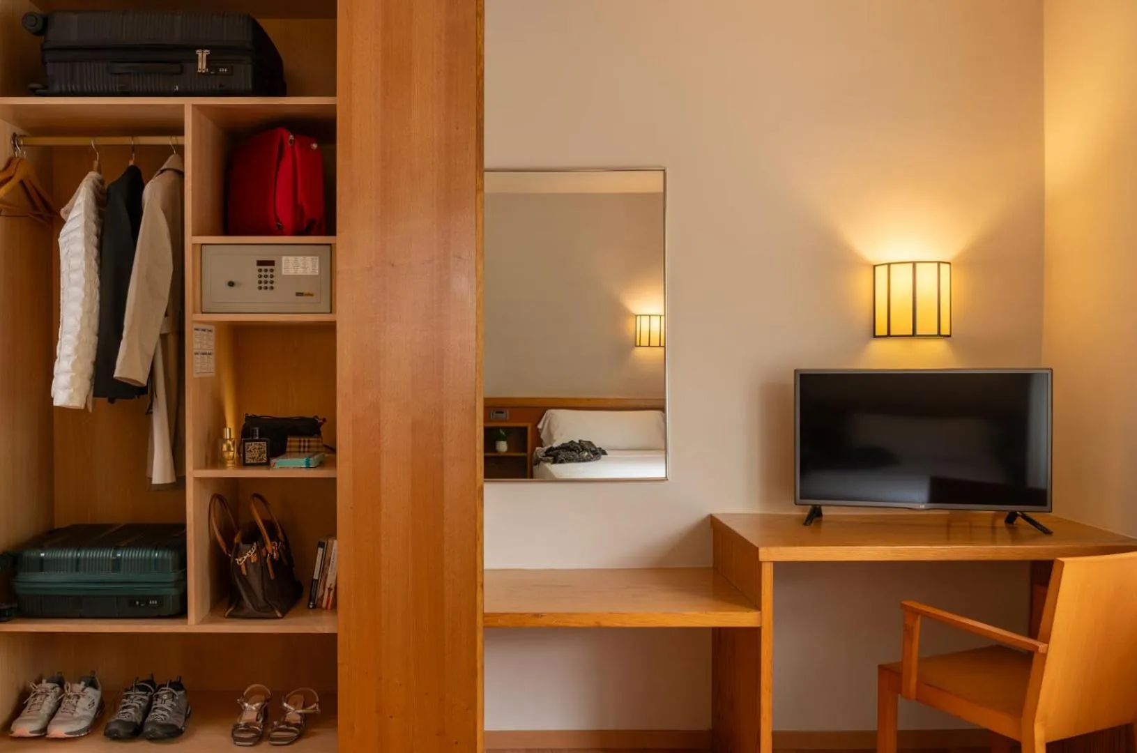 wardrobe in Hotel Estel