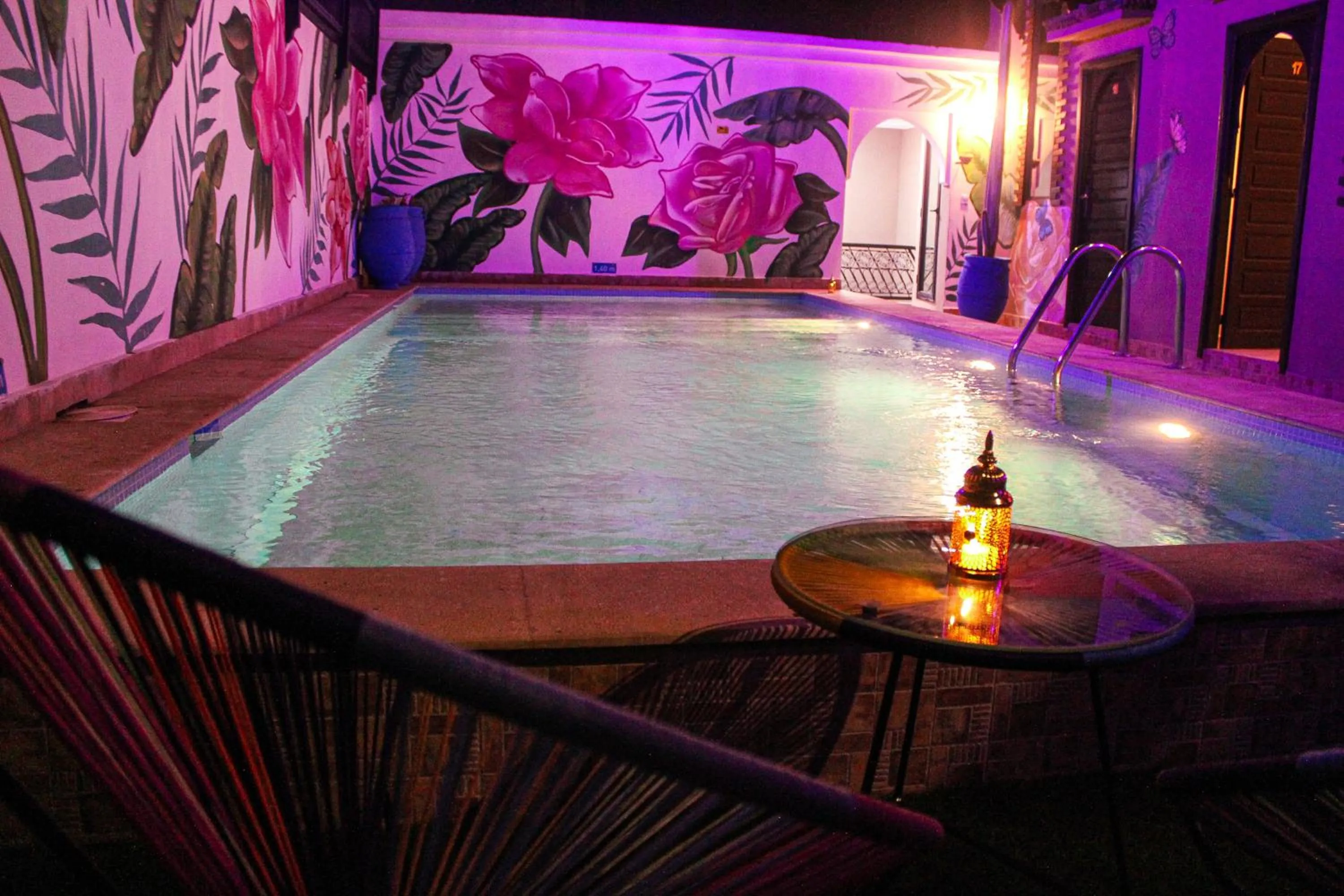 Swimming pool in Majorel Pearl Hotel-Riad-Restaurant Piscine&Spa