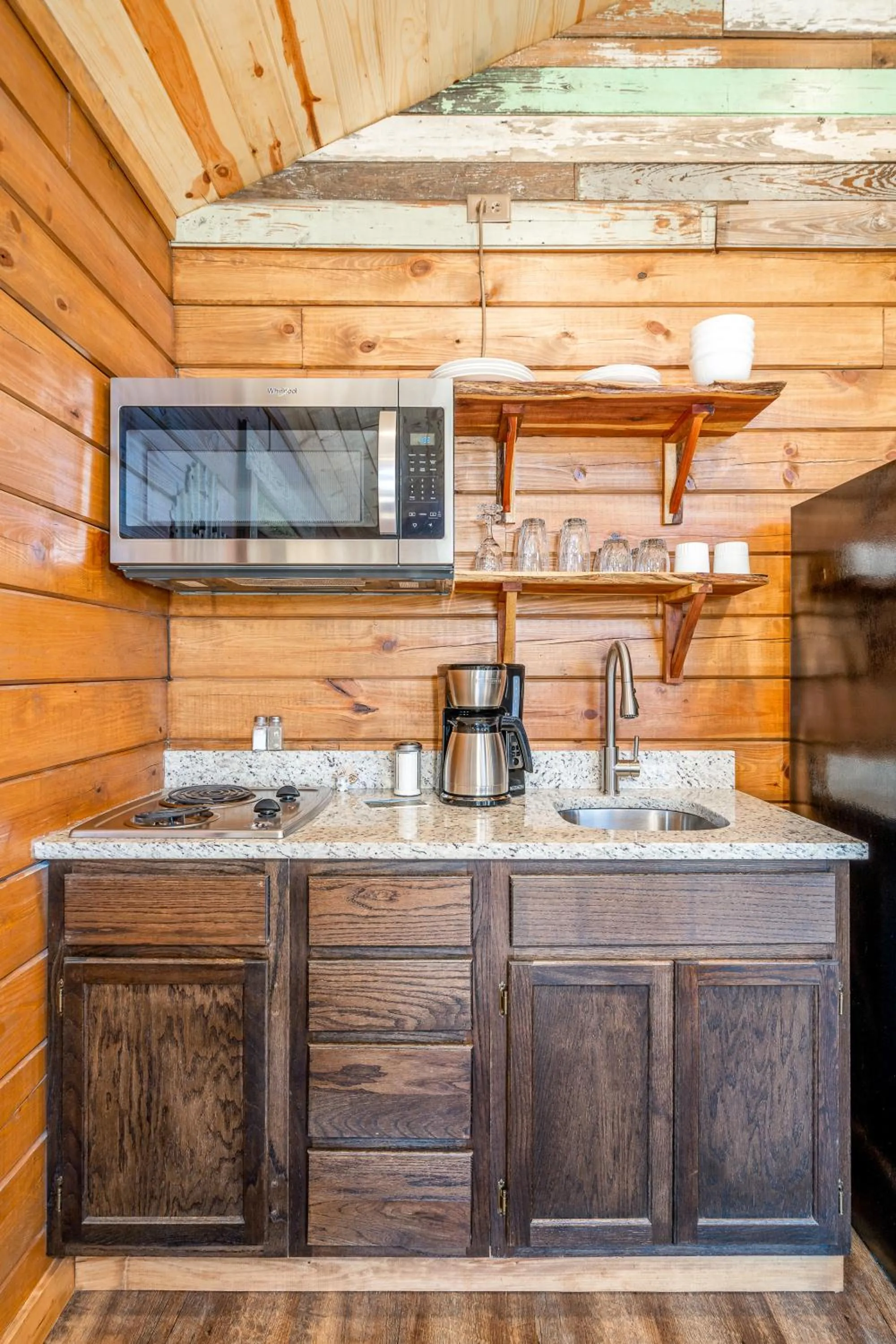 Kitchen or kitchenette in Starlight Haven Hot Springs