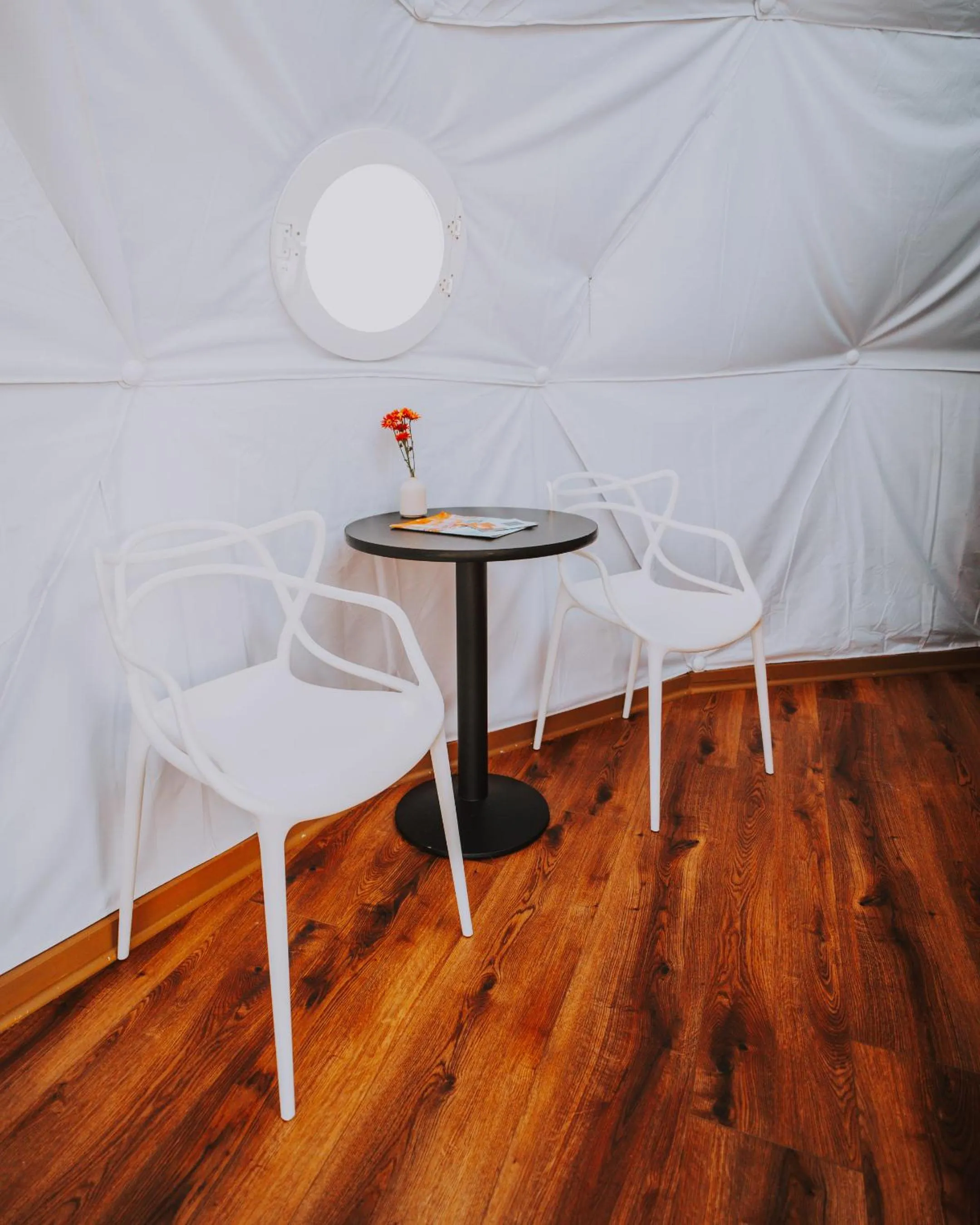 Dining area in Starlight Haven Hot Springs