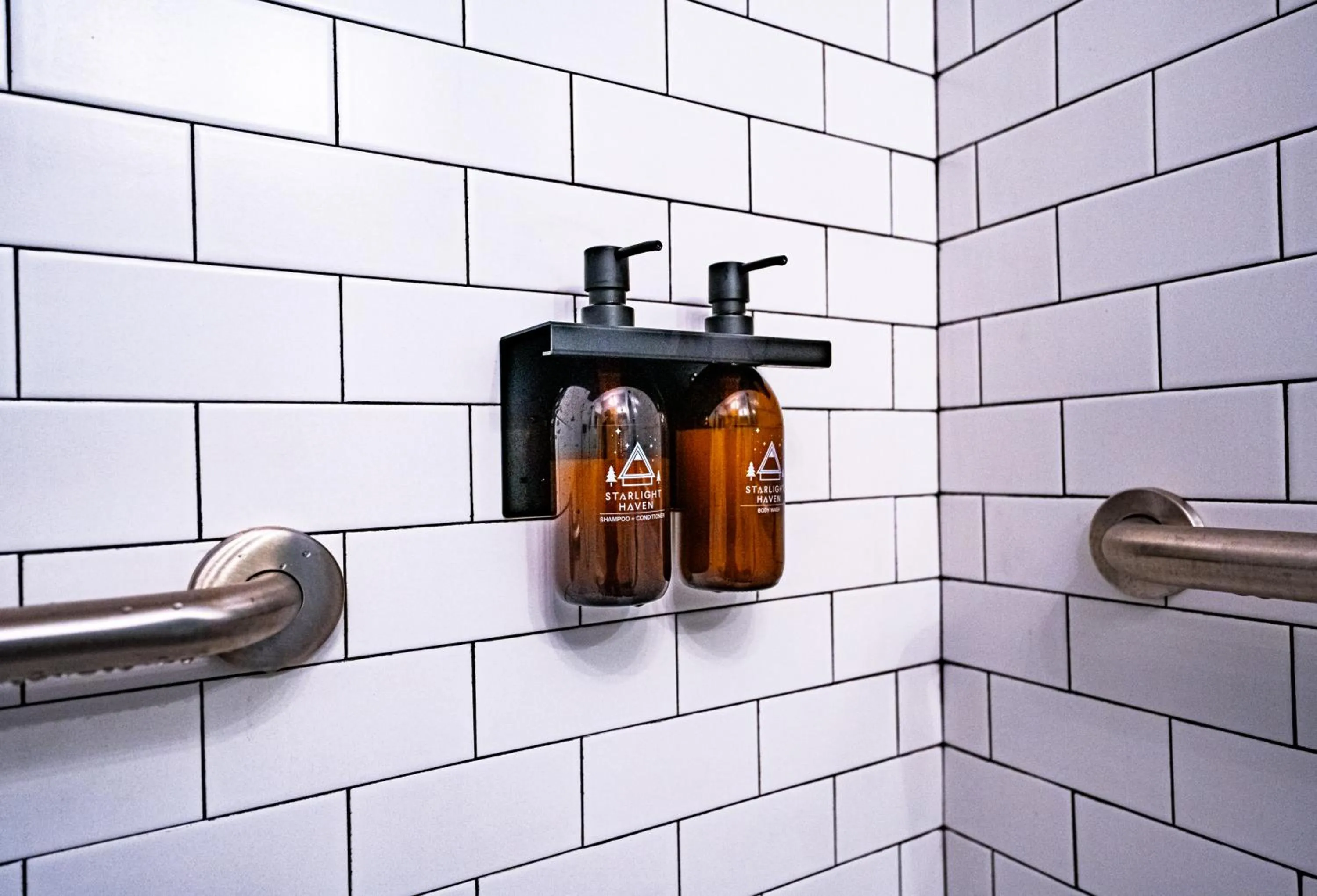 Shower in Starlight Haven Hot Springs