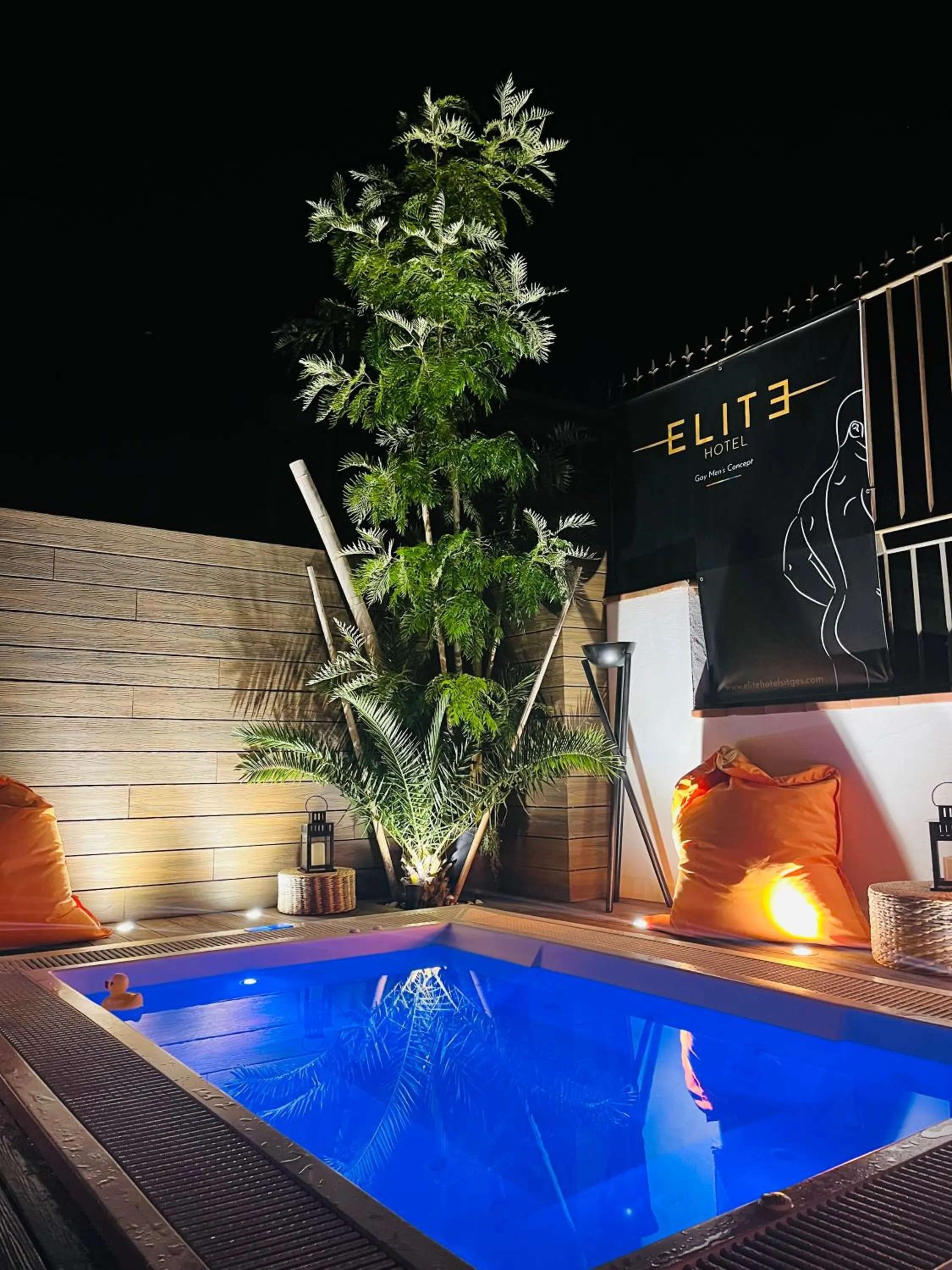 Patio in Elite Hotel - Gay Men Only