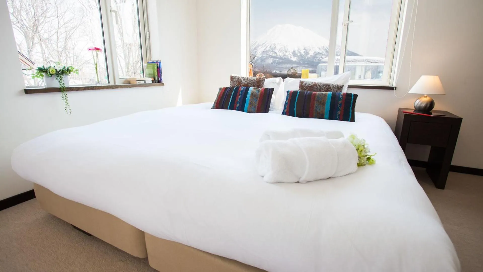 Bed in Yukisawa House