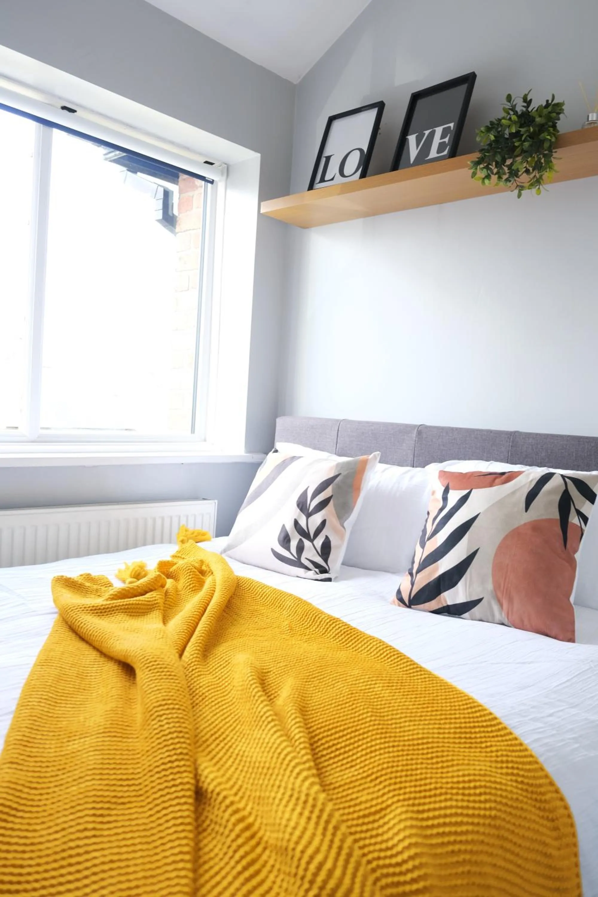 Bed in Bee Stays - Northway House