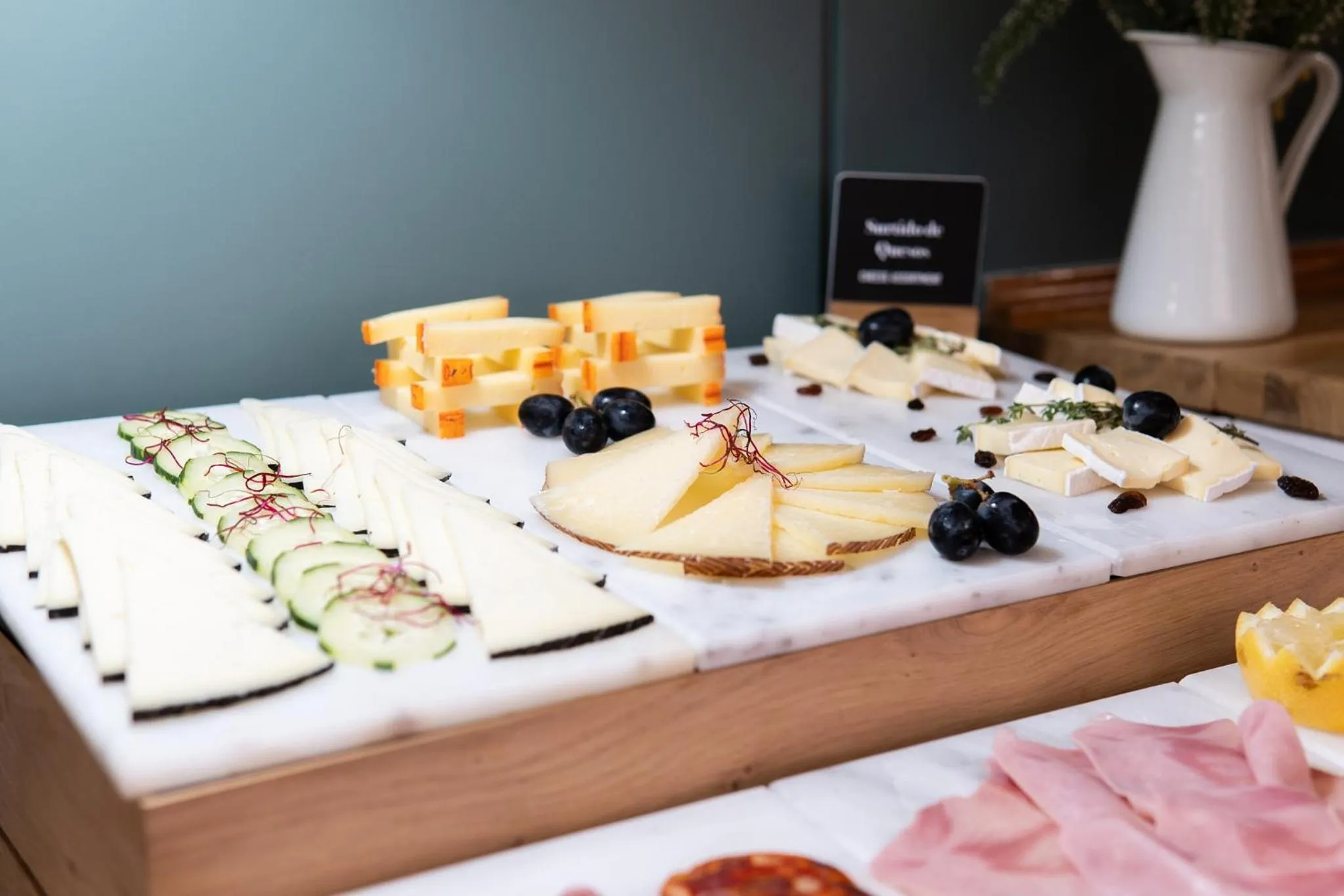 Breakfast in Tres Torres Atiram Hotel