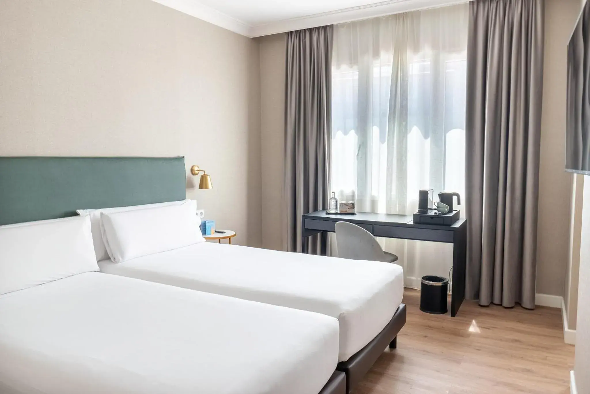 Photo of the whole room, Bed in Tres Torres Atiram Hotel Photo of the whole room, Bed in Tres Torres Atiram Hotel