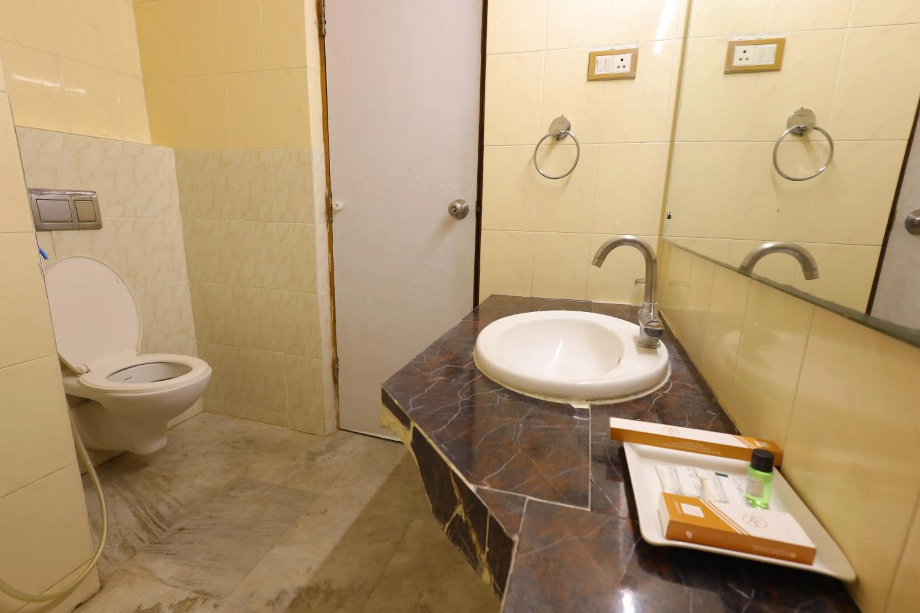 Bathroom in Hotel PLR Grand