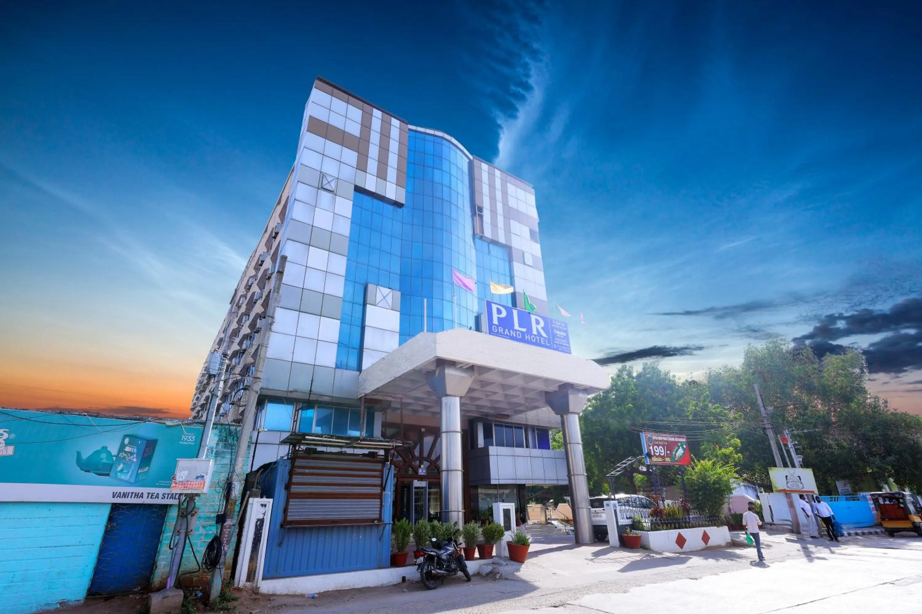 Property building in Hotel PLR Grand