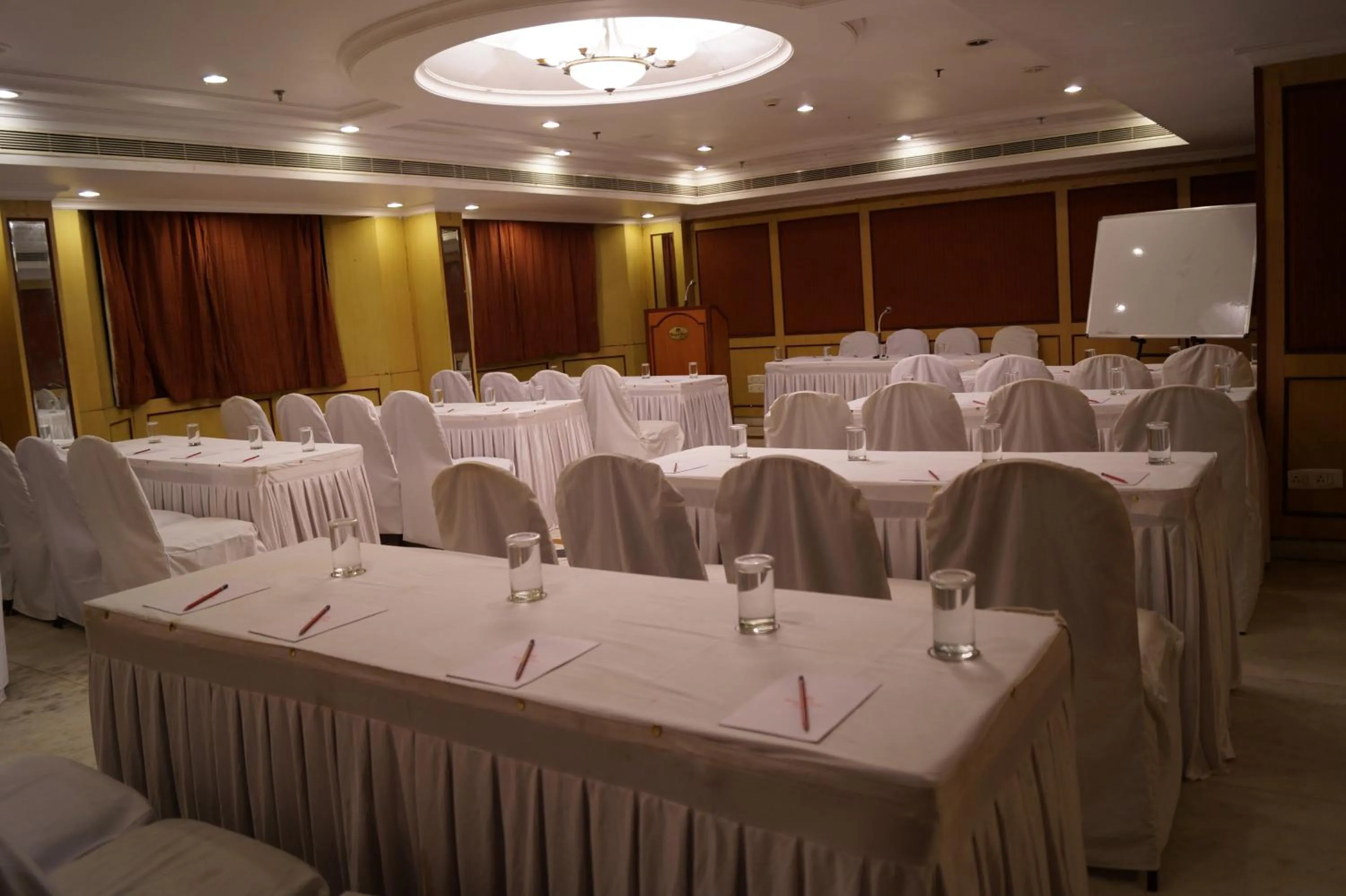 Banquet/Function facilities in Royal Fort Hotel