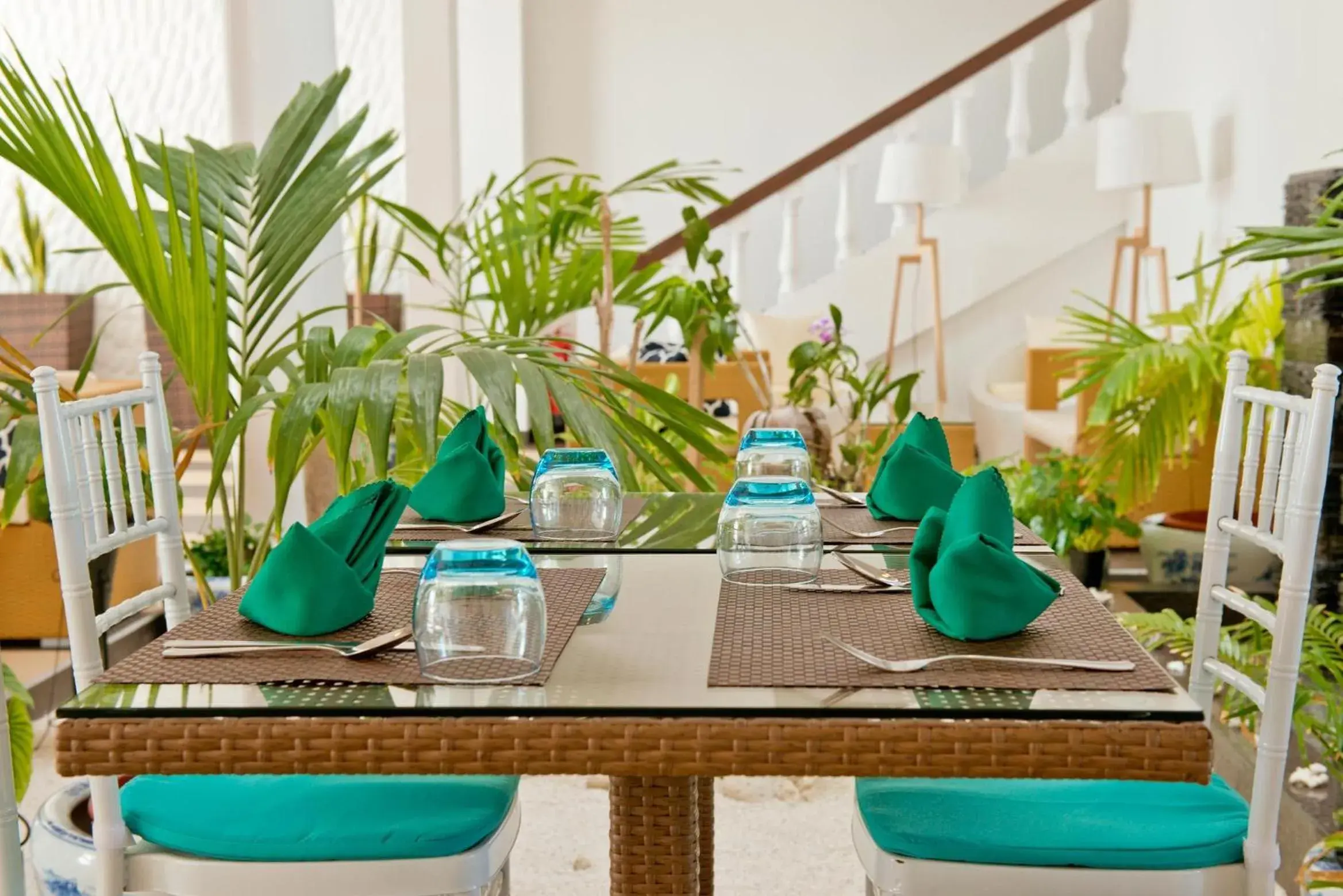 Restaurant/places to eat in Crystal Sands Restaurant/places to eat in Crystal Sands