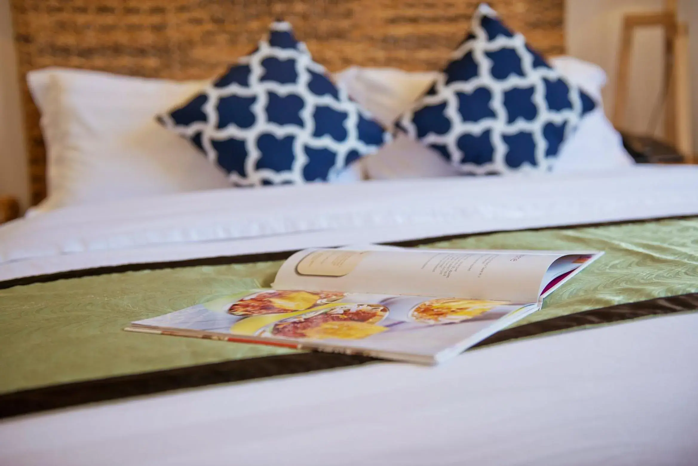 Decorative detail, Bed in Crystal Sands Decorative detail, Bed in Crystal Sands