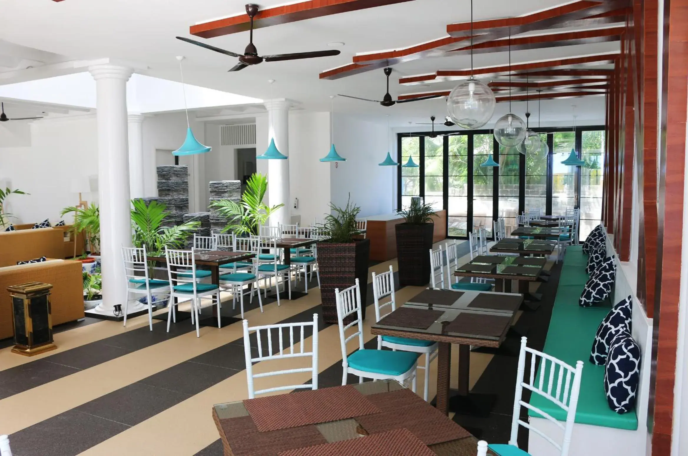 Restaurant/places to eat in Crystal Sands Restaurant/places to eat in Crystal Sands