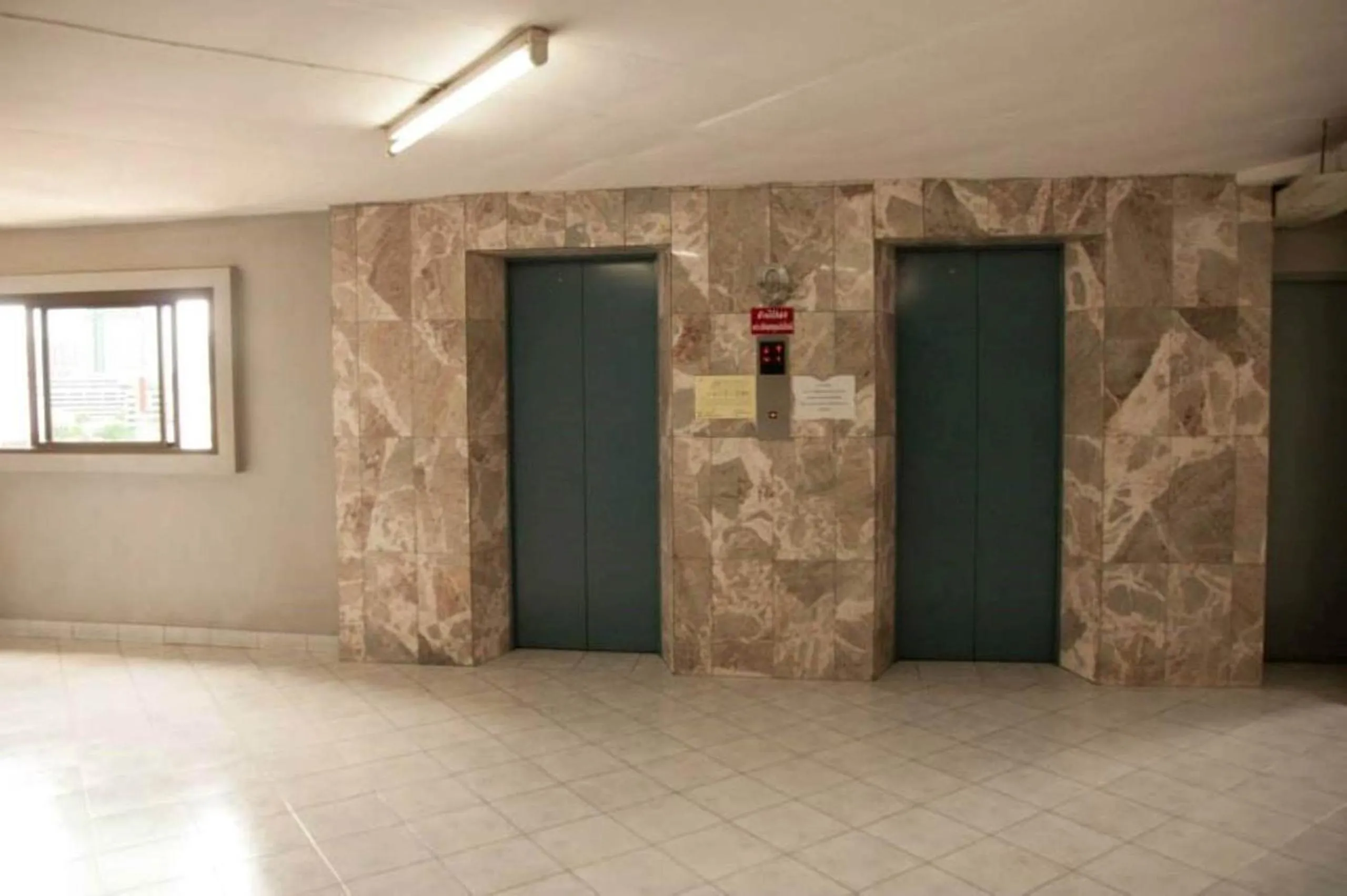 Area and facilities in S.K. Residence