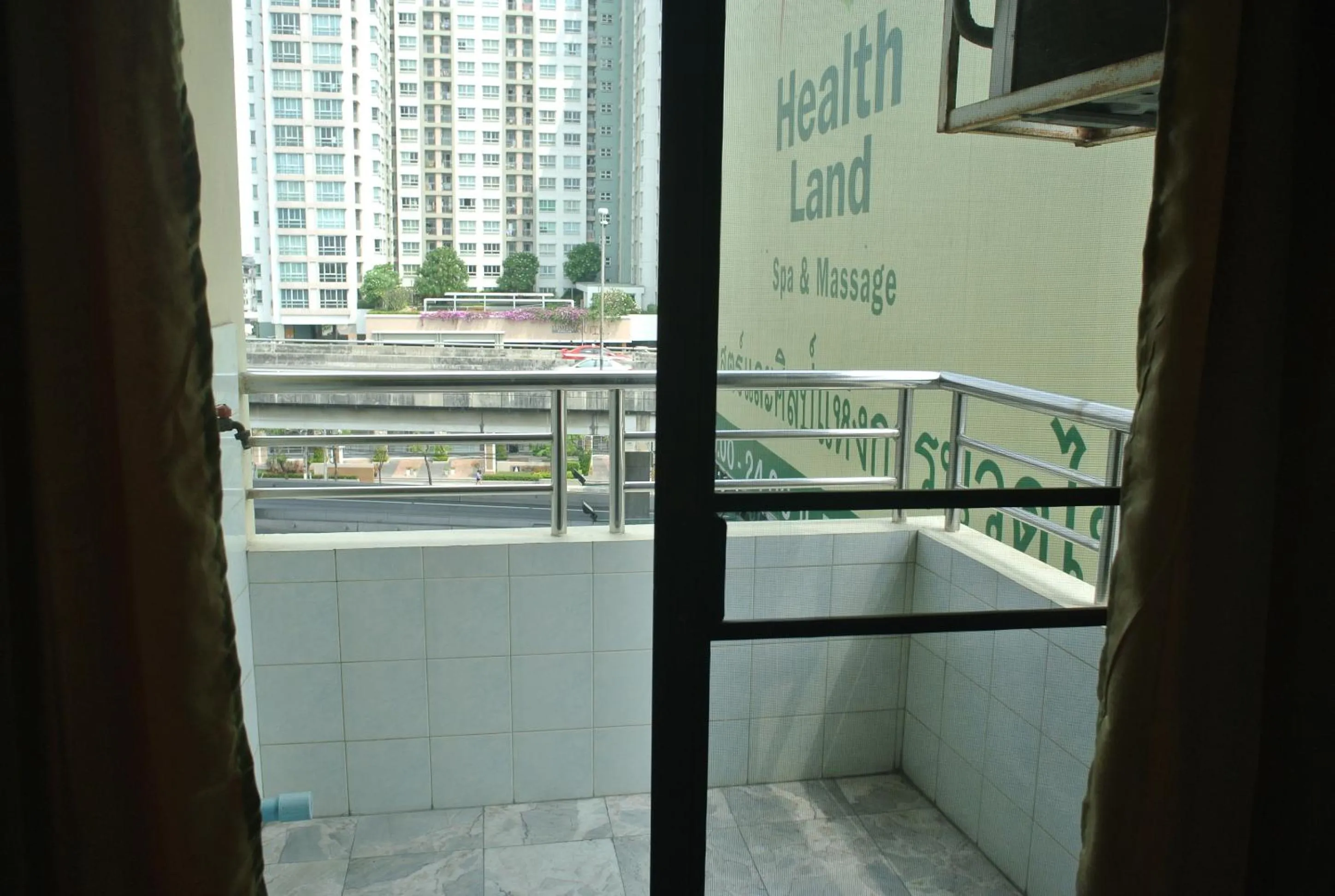 Balcony/Terrace in S.K. Residence