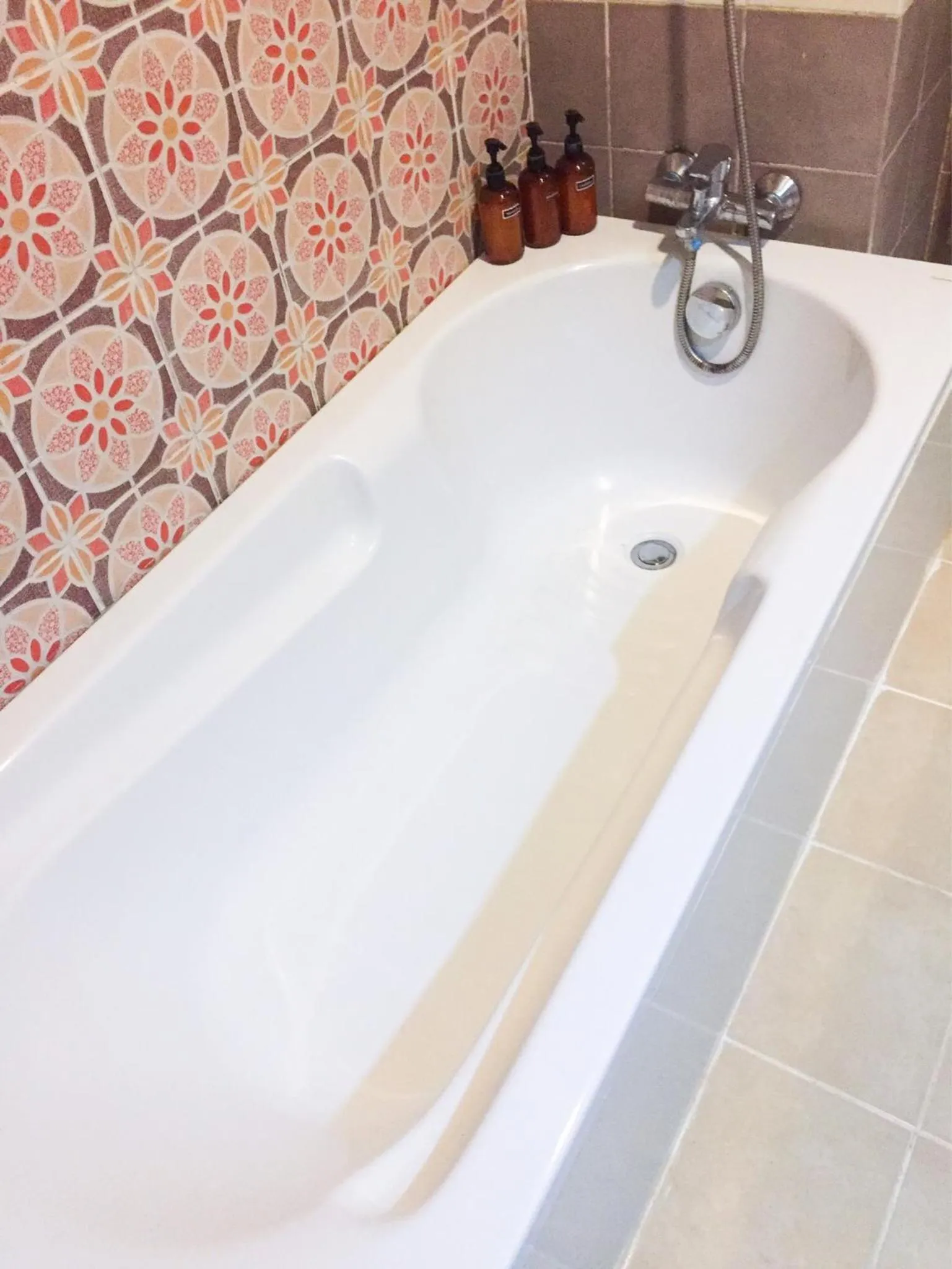 Toilet in Aonang Eco Inn Krabi