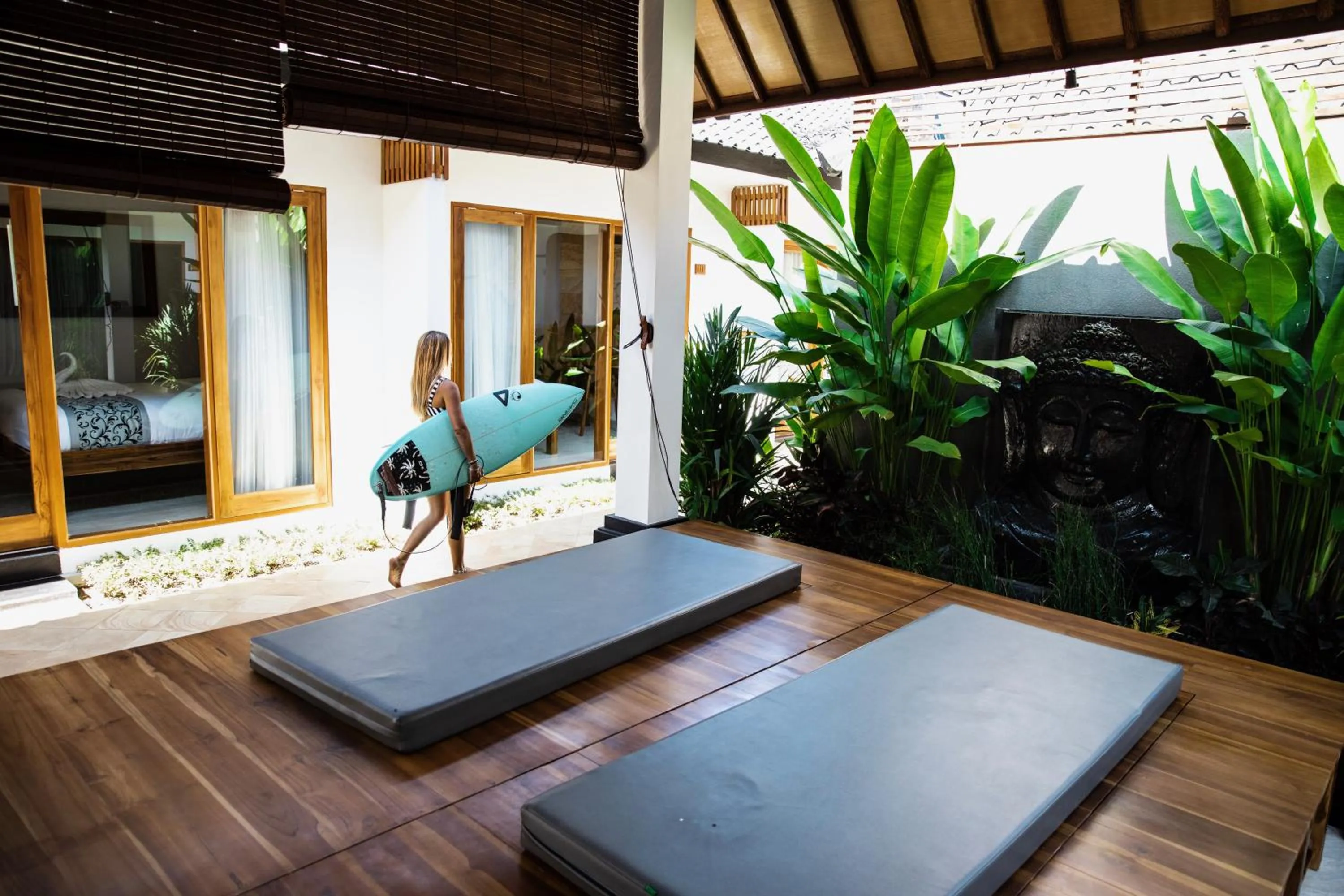 Massage in Villa Casablanca Surf Keramas