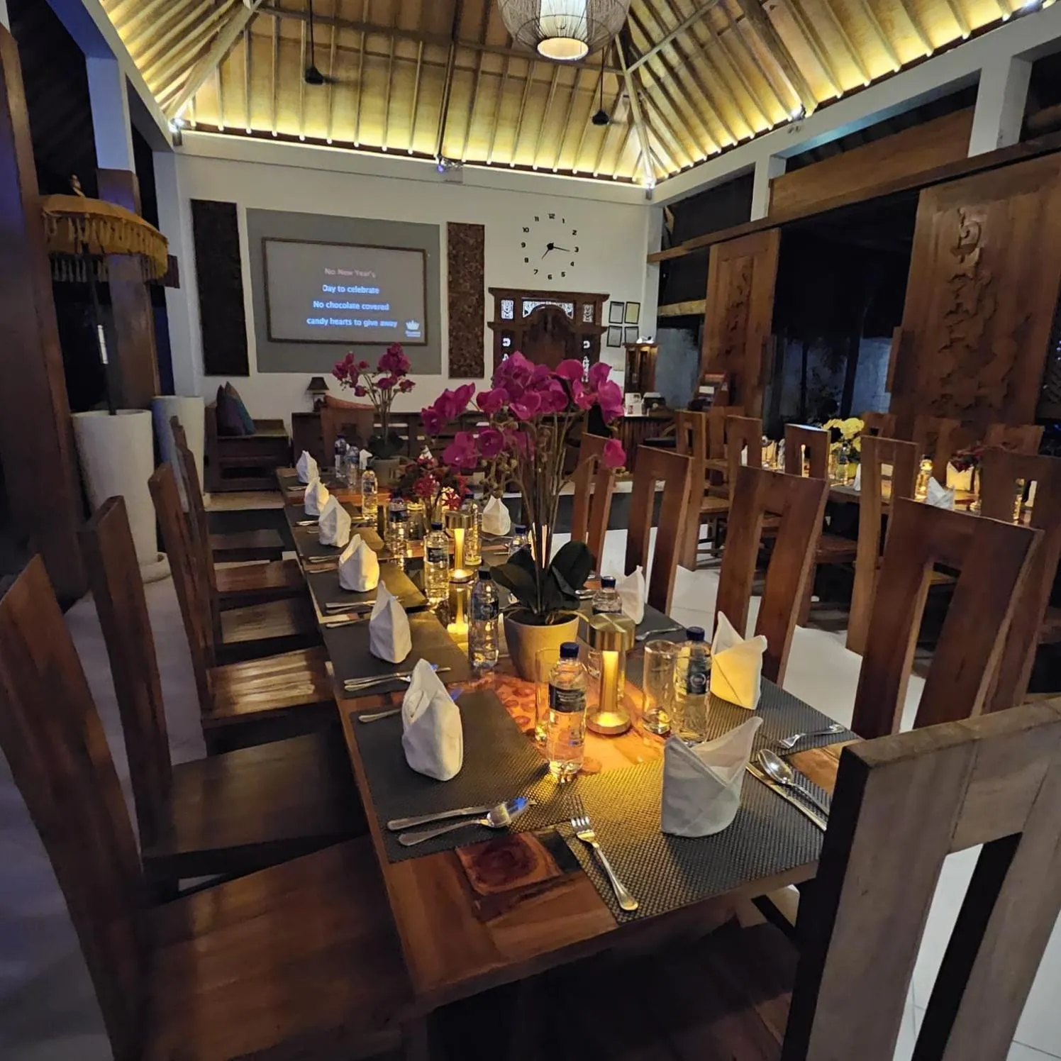 Restaurant/places to eat in Villa Casablanca Surf Keramas