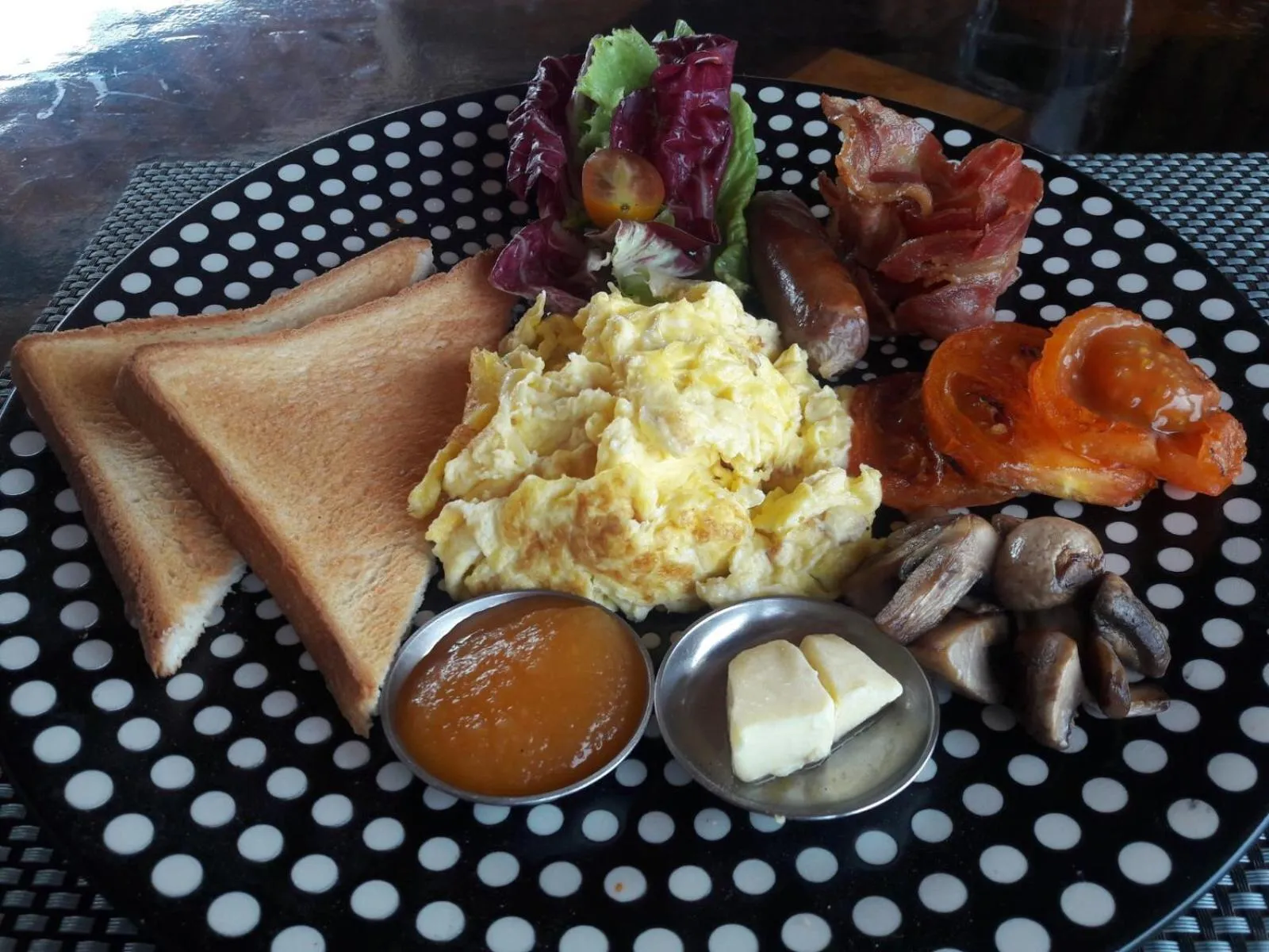 American breakfast in Villa Casablanca Surf Keramas