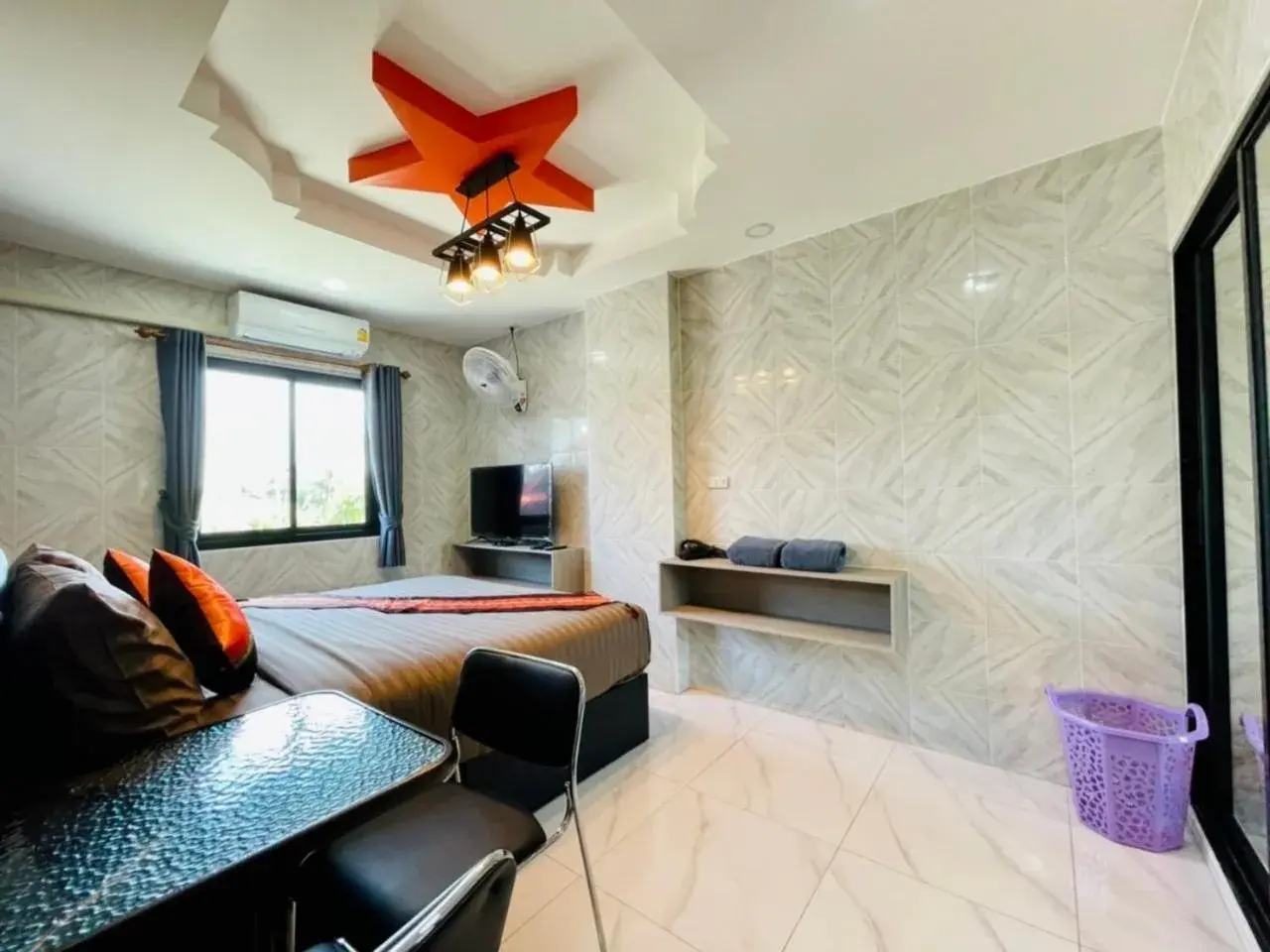 Photo of the whole room in โรงแรมเรือนคุณเล็ก กานต์สินี Photo of the whole room in โรงแรมเรือนคุณเล็ก กานต์สินี