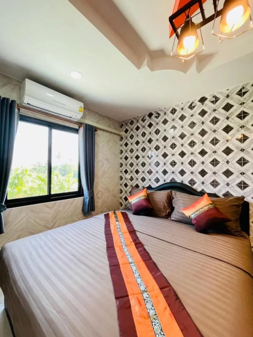 Bedroom, Bed in โรงแรมเรือนคุณเล็ก กานต์สินี Bedroom, Bed in โรงแรมเรือนคุณเล็ก กานต์สินี