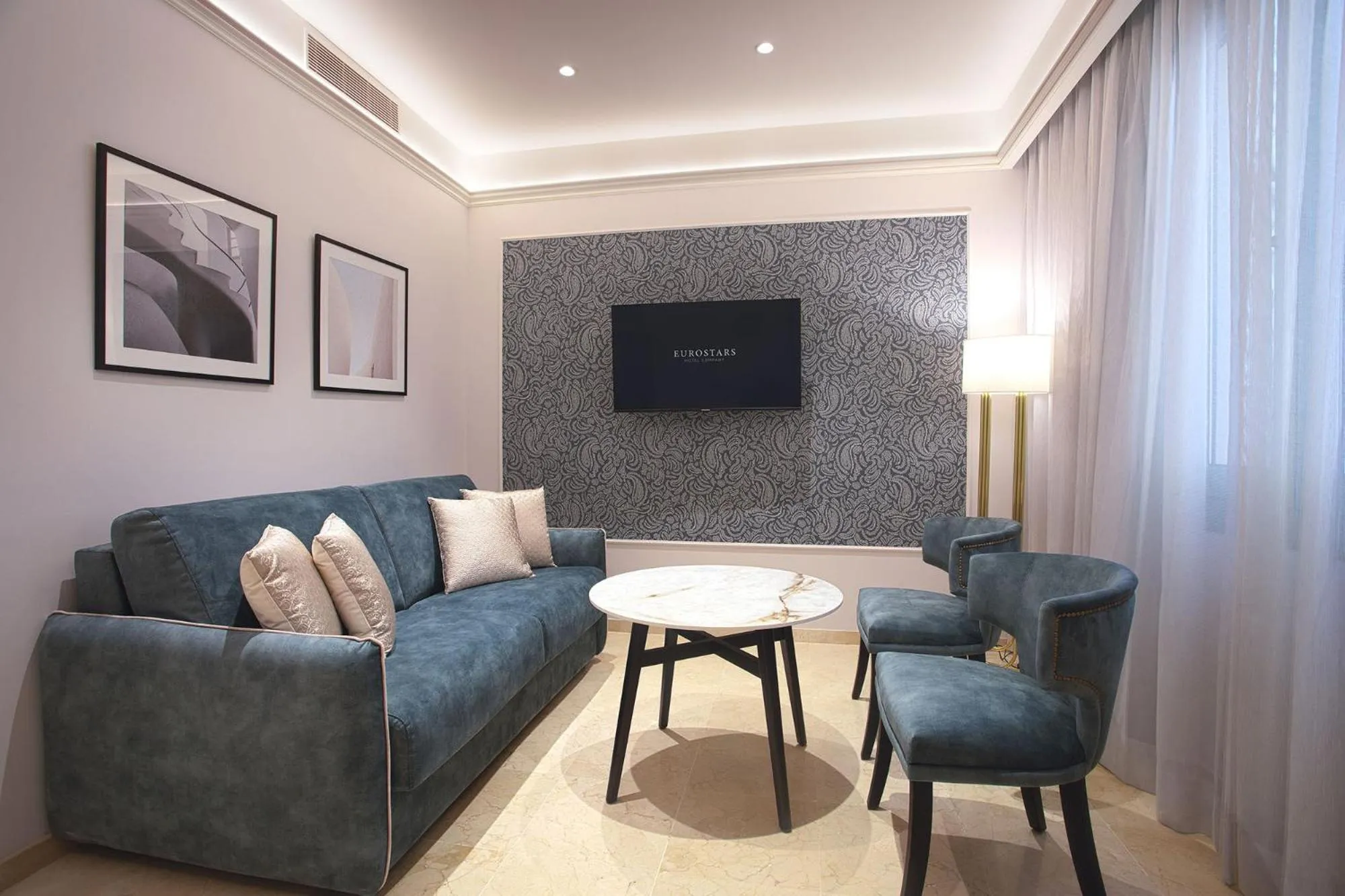 TV and multimedia in Exe Laietana Palace