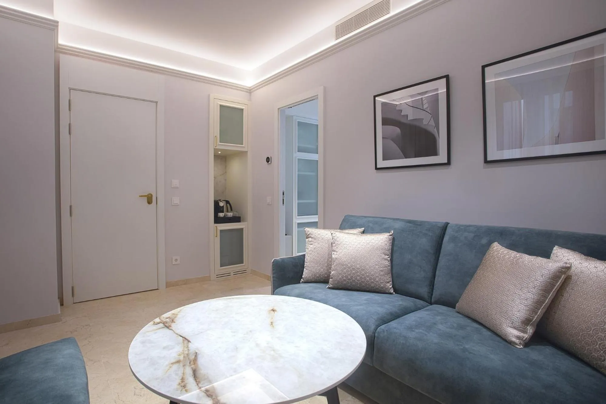 Living room in Exe Laietana Palace