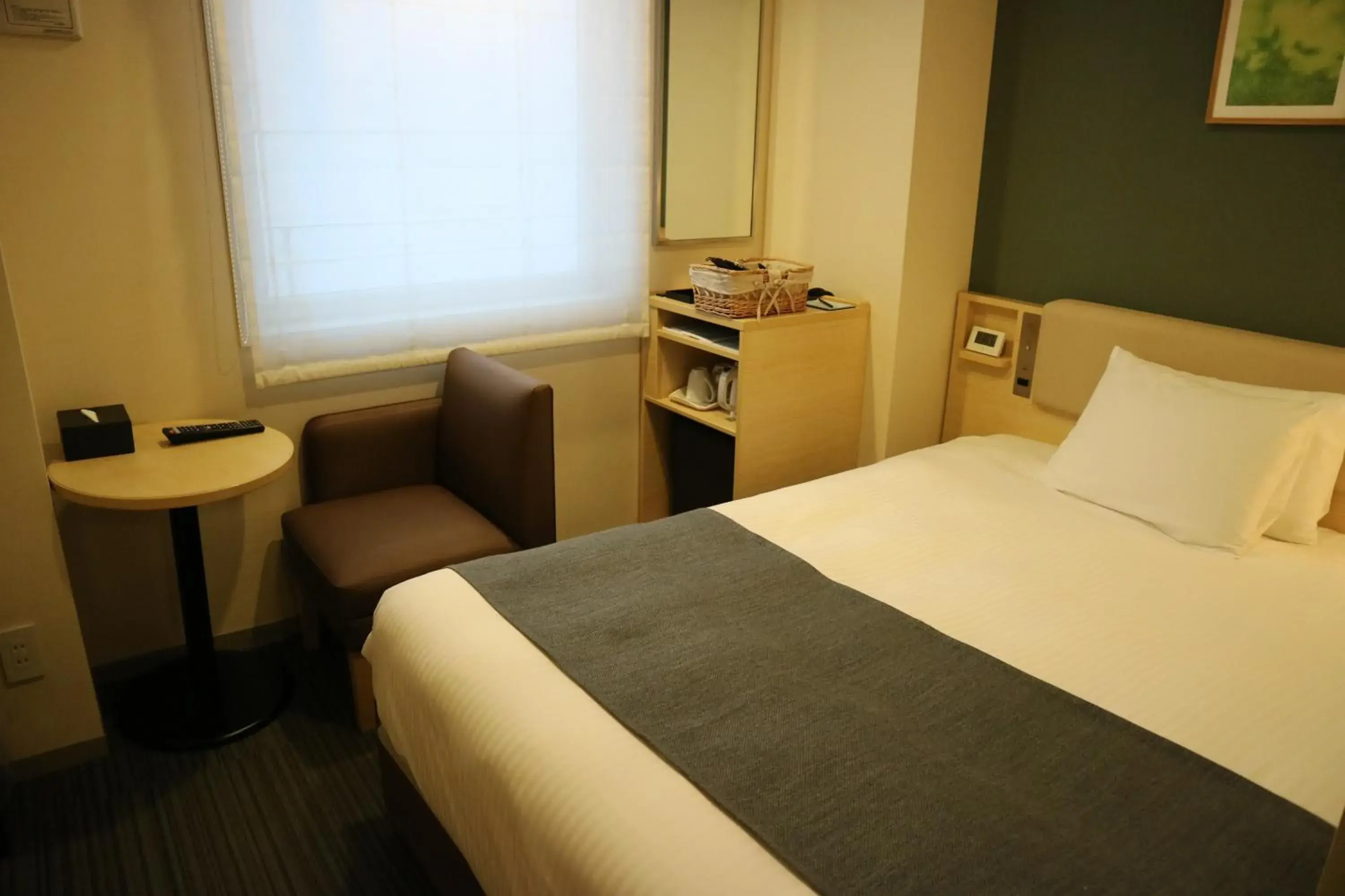 Photo of the whole room, Bed in Smile Hotel Shinagawa Sengakuji Ekimae Photo of the whole room, Bed in Smile Hotel Shinagawa Sengakuji Ekimae