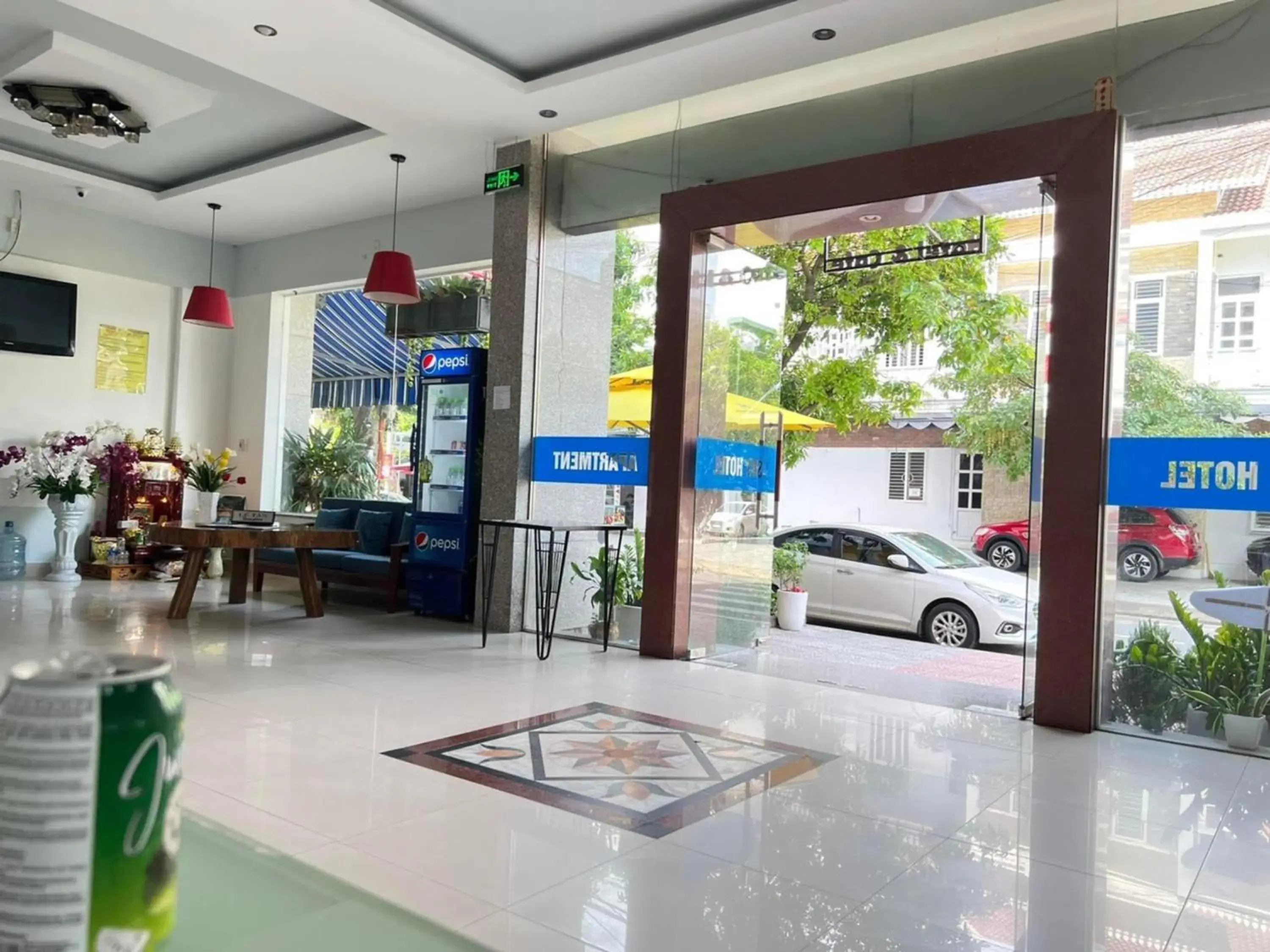 Lobby or reception in SKY APARTMENT & HOTEL Lobby or reception in SKY APARTMENT & HOTEL