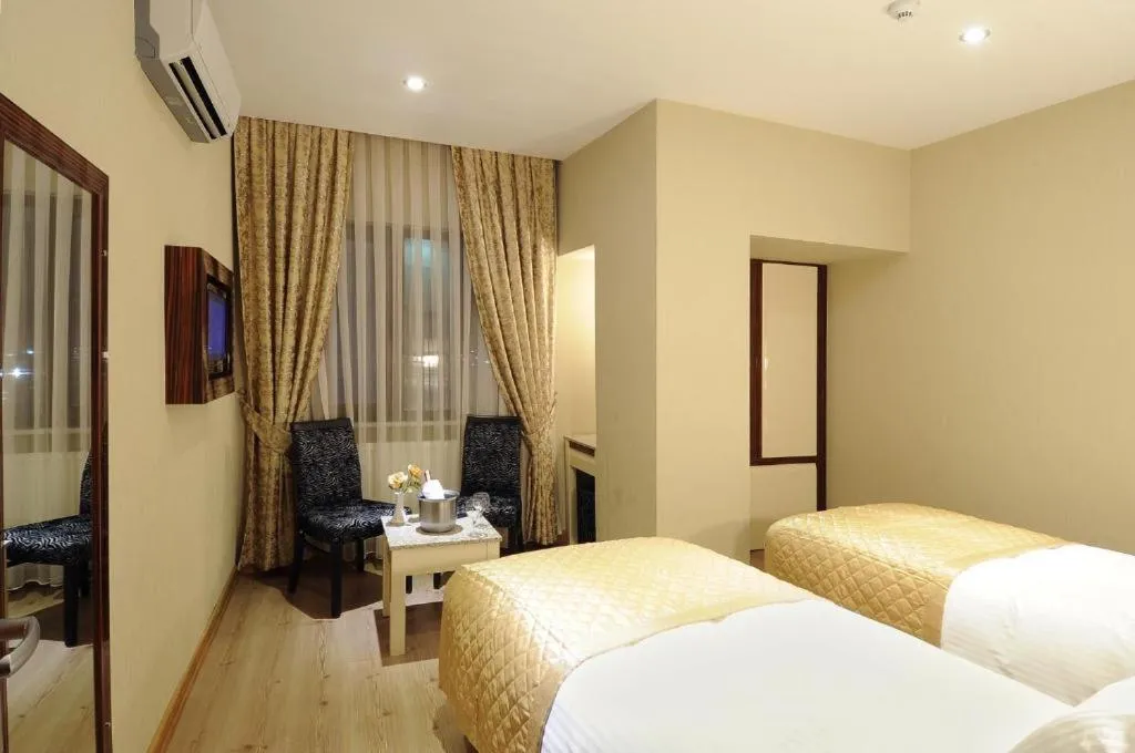 Photo of the whole room in The City Port Hotel