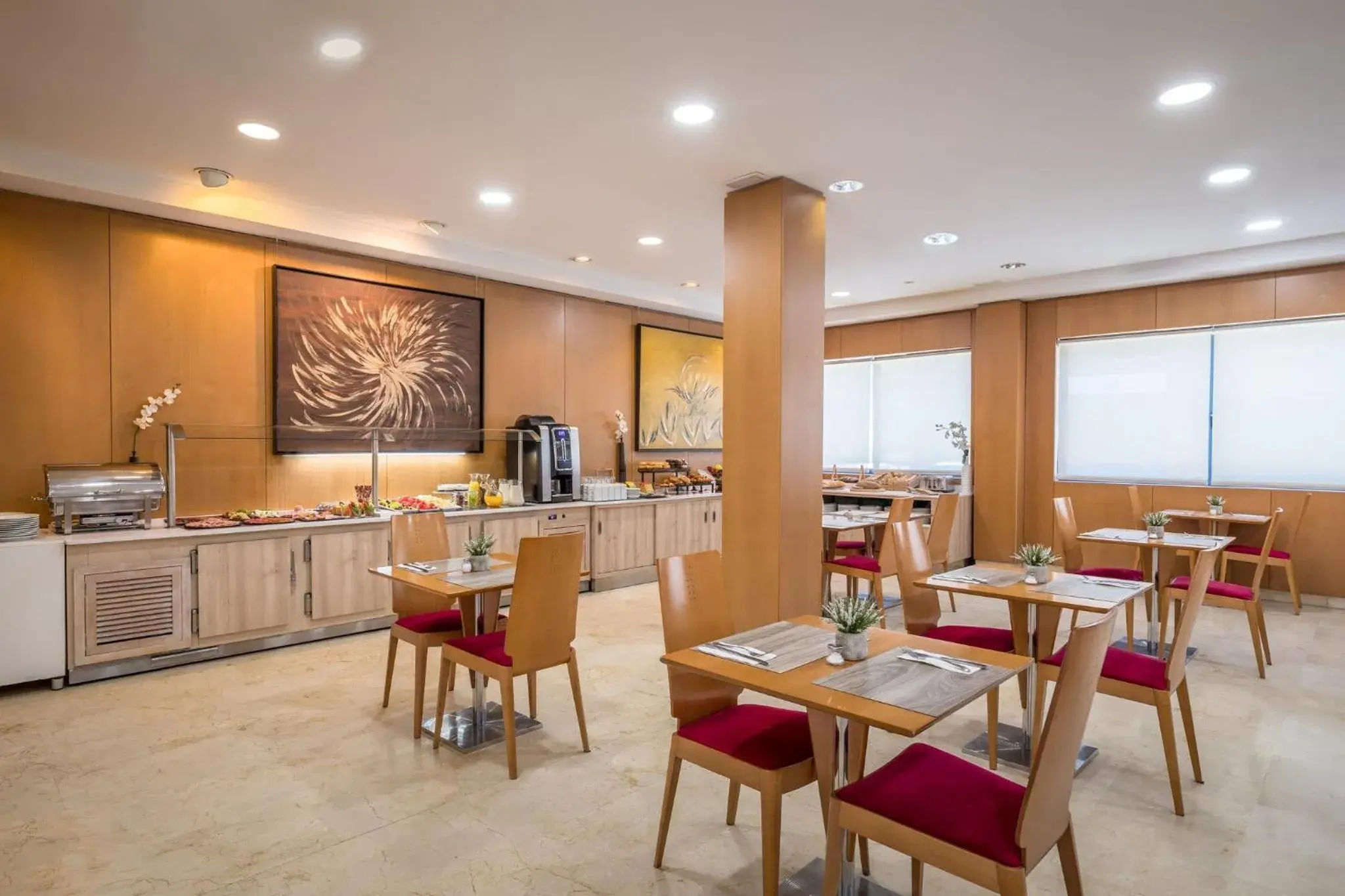 Breakfast in Sercotel de los Reyes Breakfast in Sercotel de los Reyes