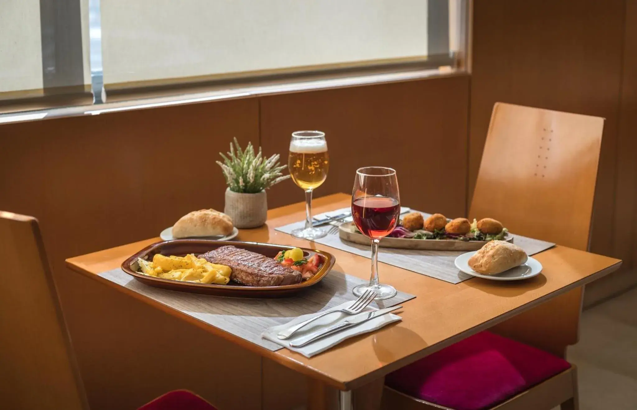 Sercotel de los Reyes Sercotel de los Reyes