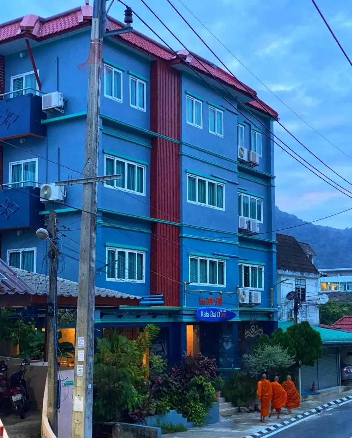 Property building in Kata Bai D - SHA Certificate Hotel Property building in Kata Bai D - SHA Certificate Hotel