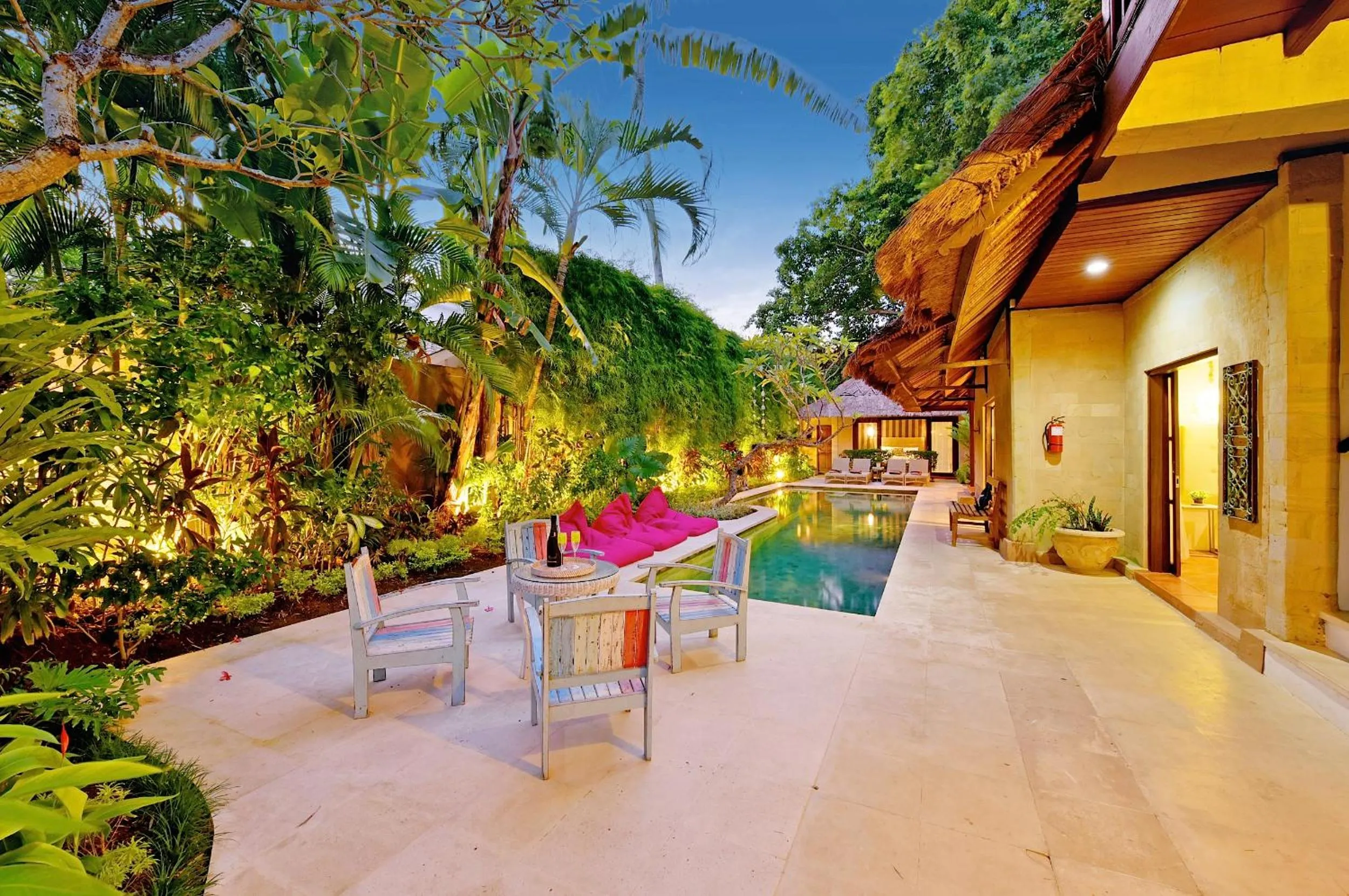 Pool view in Villa Elleo