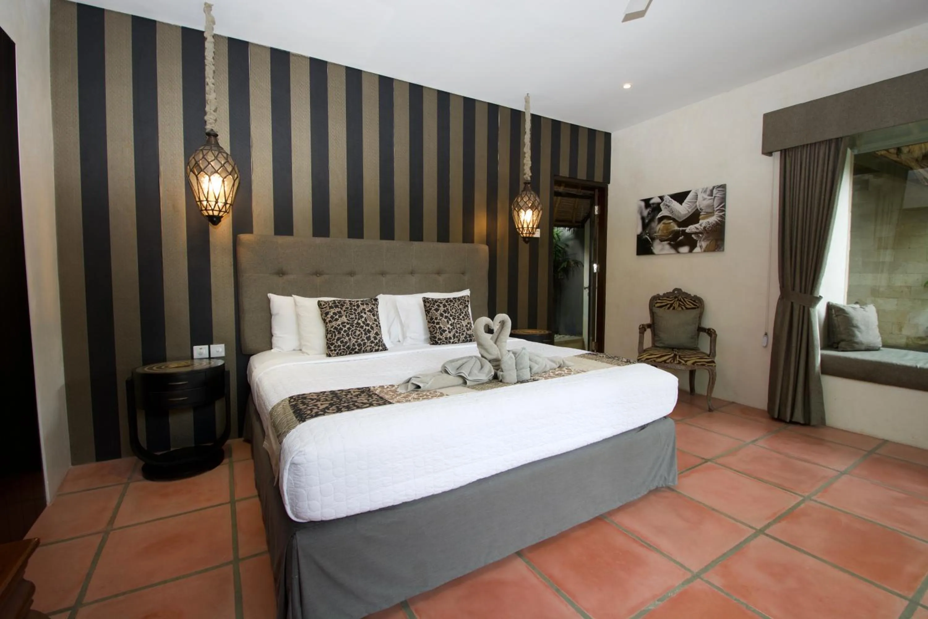 Bedroom, Bed in Villa Elleo