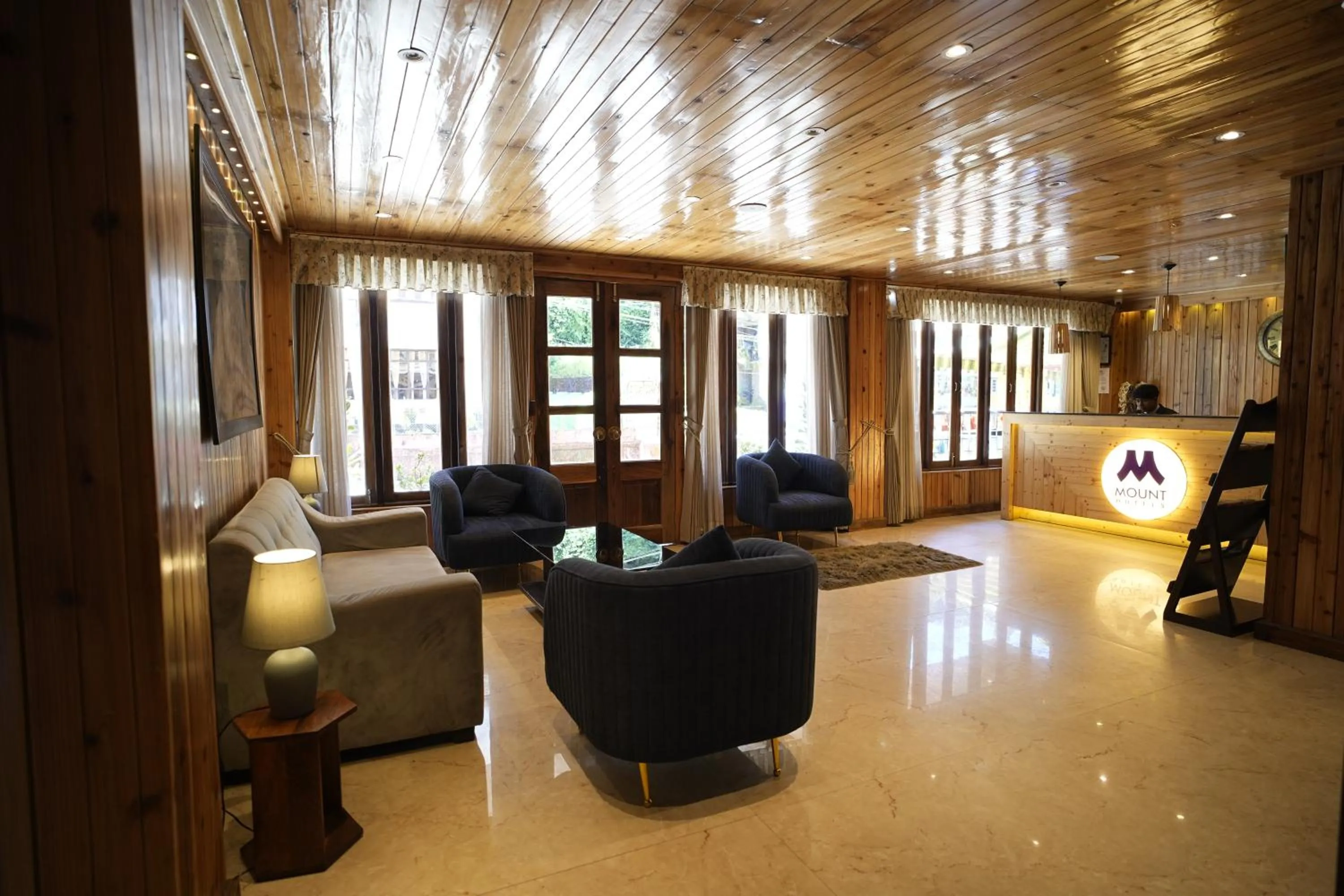 Lobby or reception in Mount Magnolia Boutique Hotel & Spa