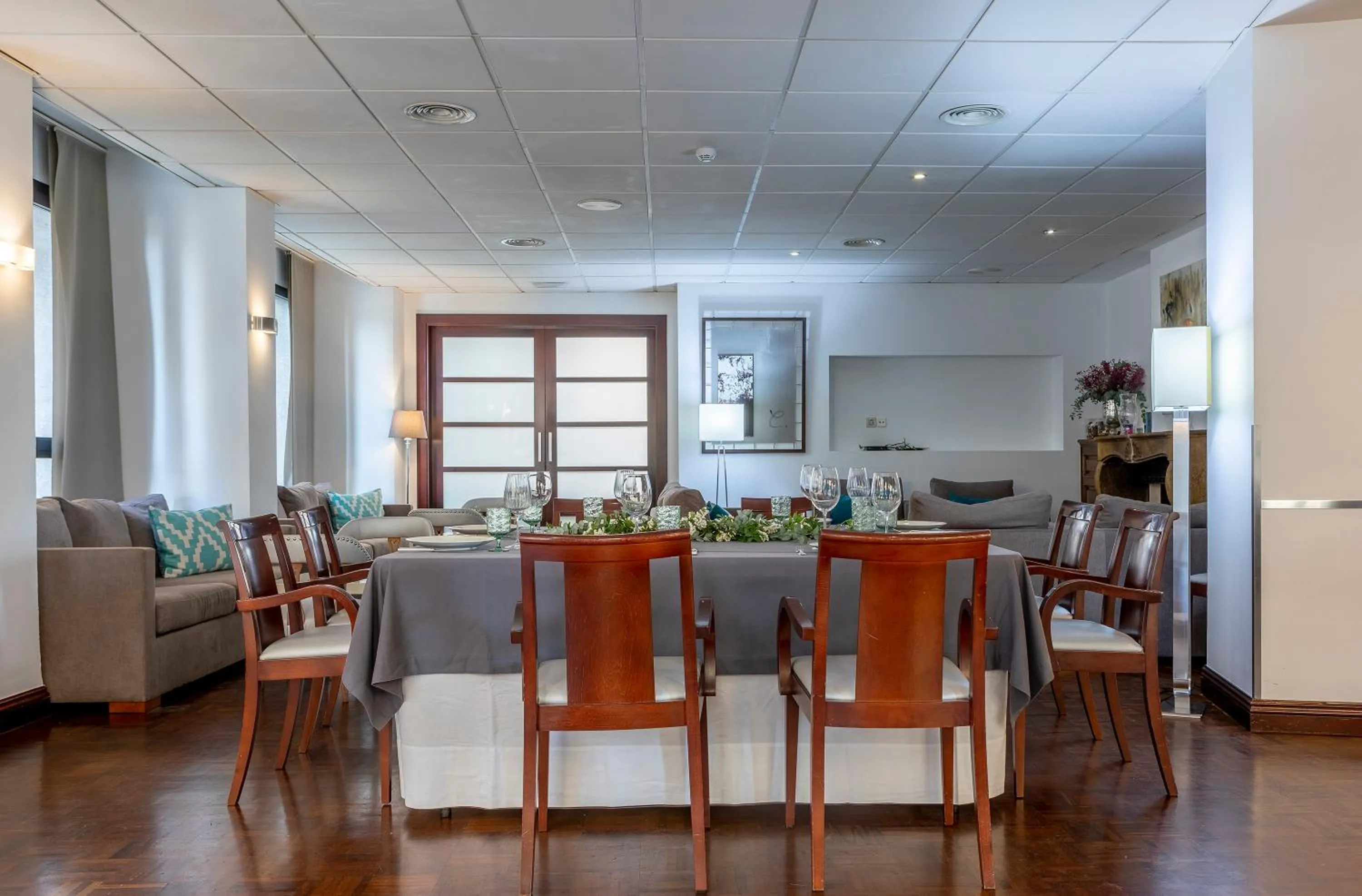 Restaurant/places to eat in Hotel Don Curro