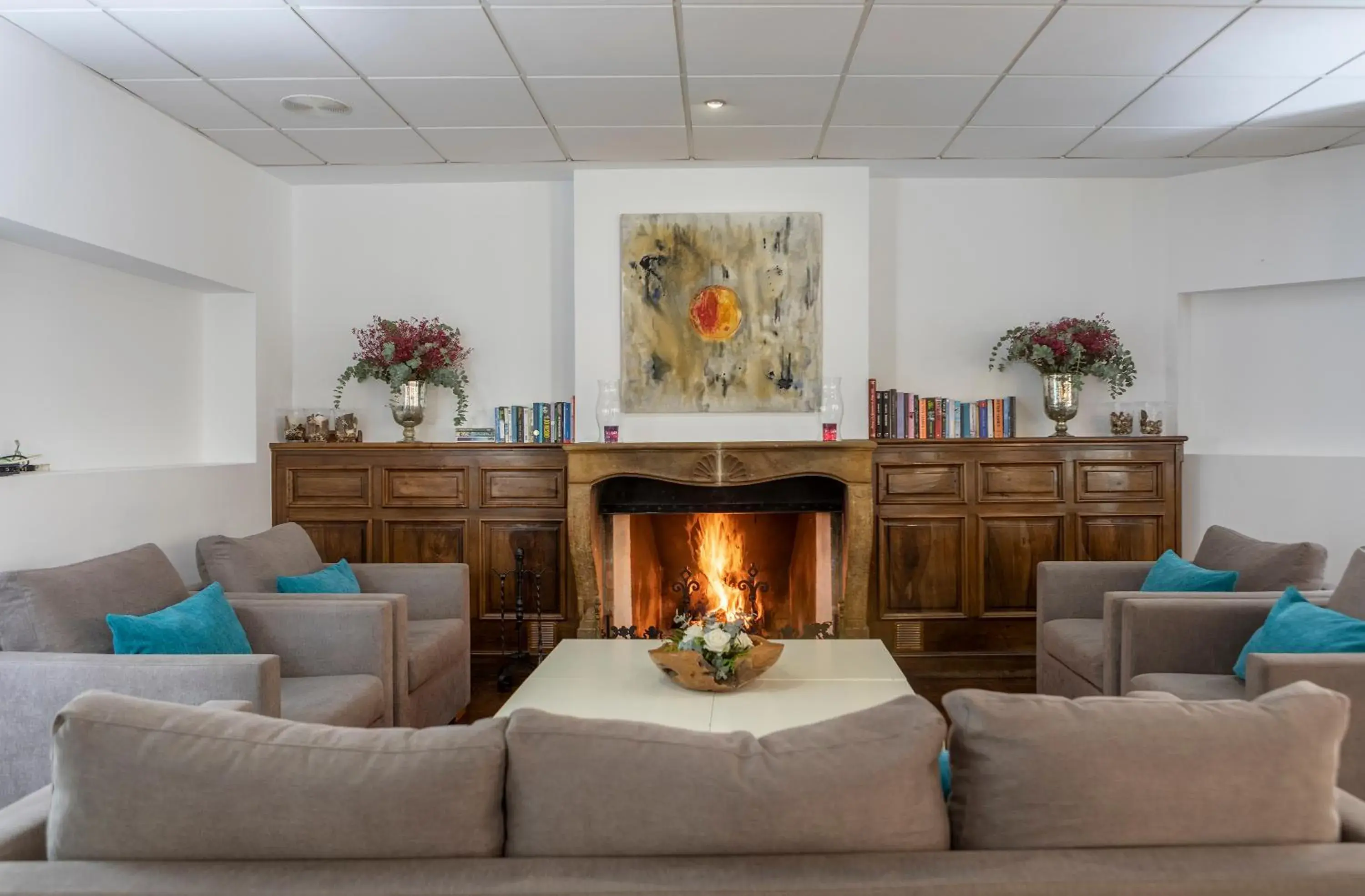 Living room in Hotel Don Curro Living room in Hotel Don Curro