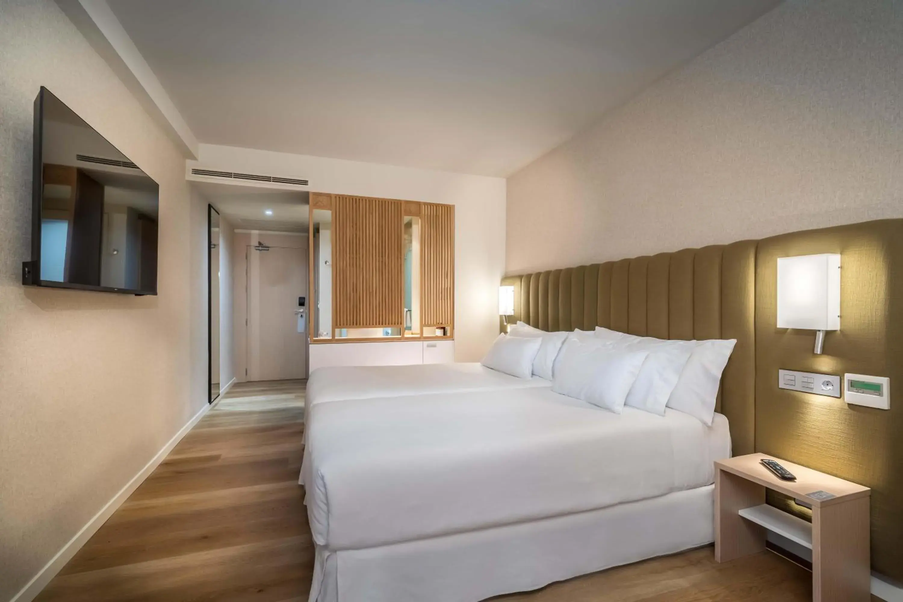 Bedroom, Bed in Barceló Bilbao Nervión Bedroom, Bed in Barceló Bilbao Nervión