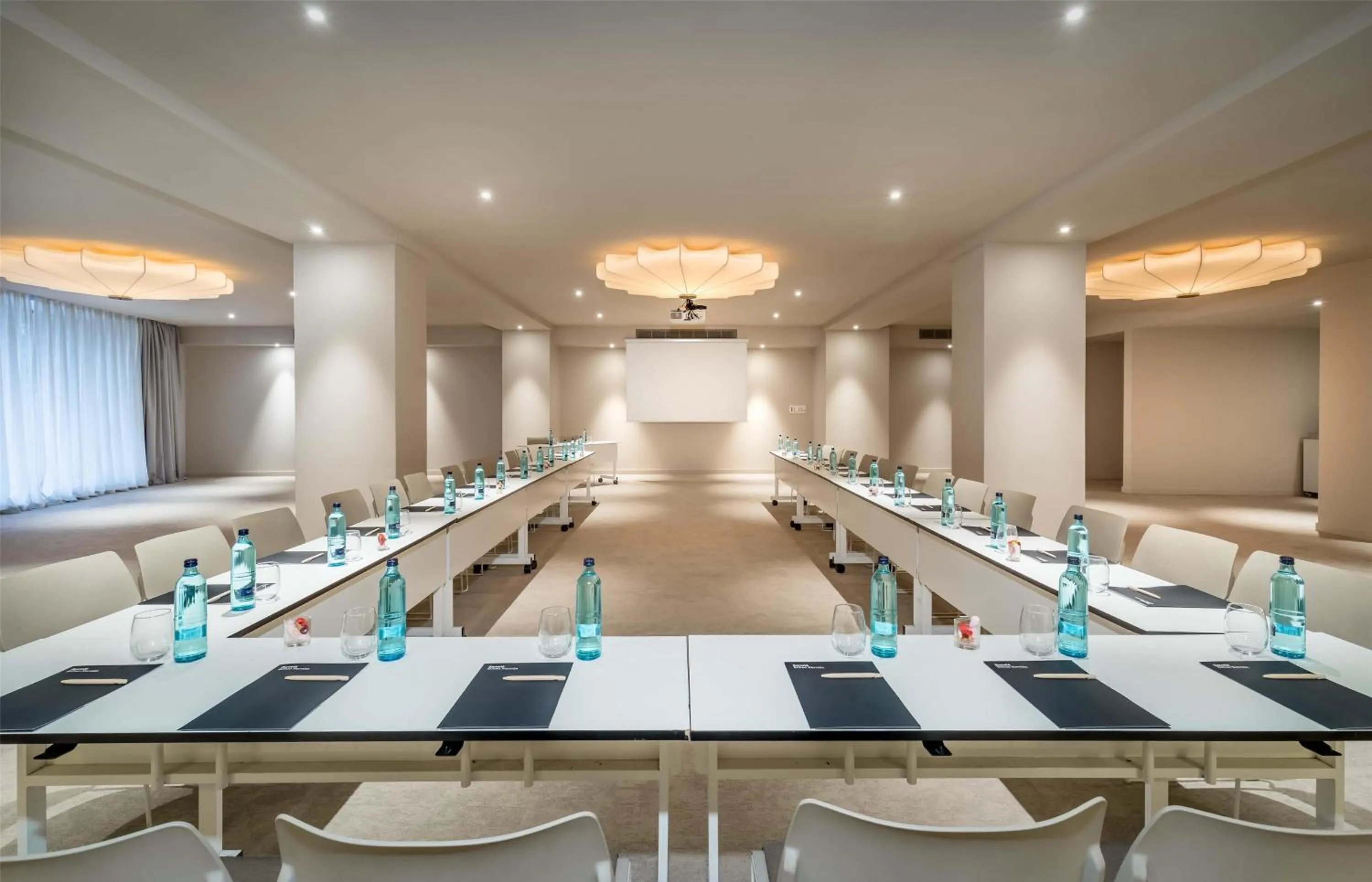 Meeting/conference room in Barceló Bilbao Nervión